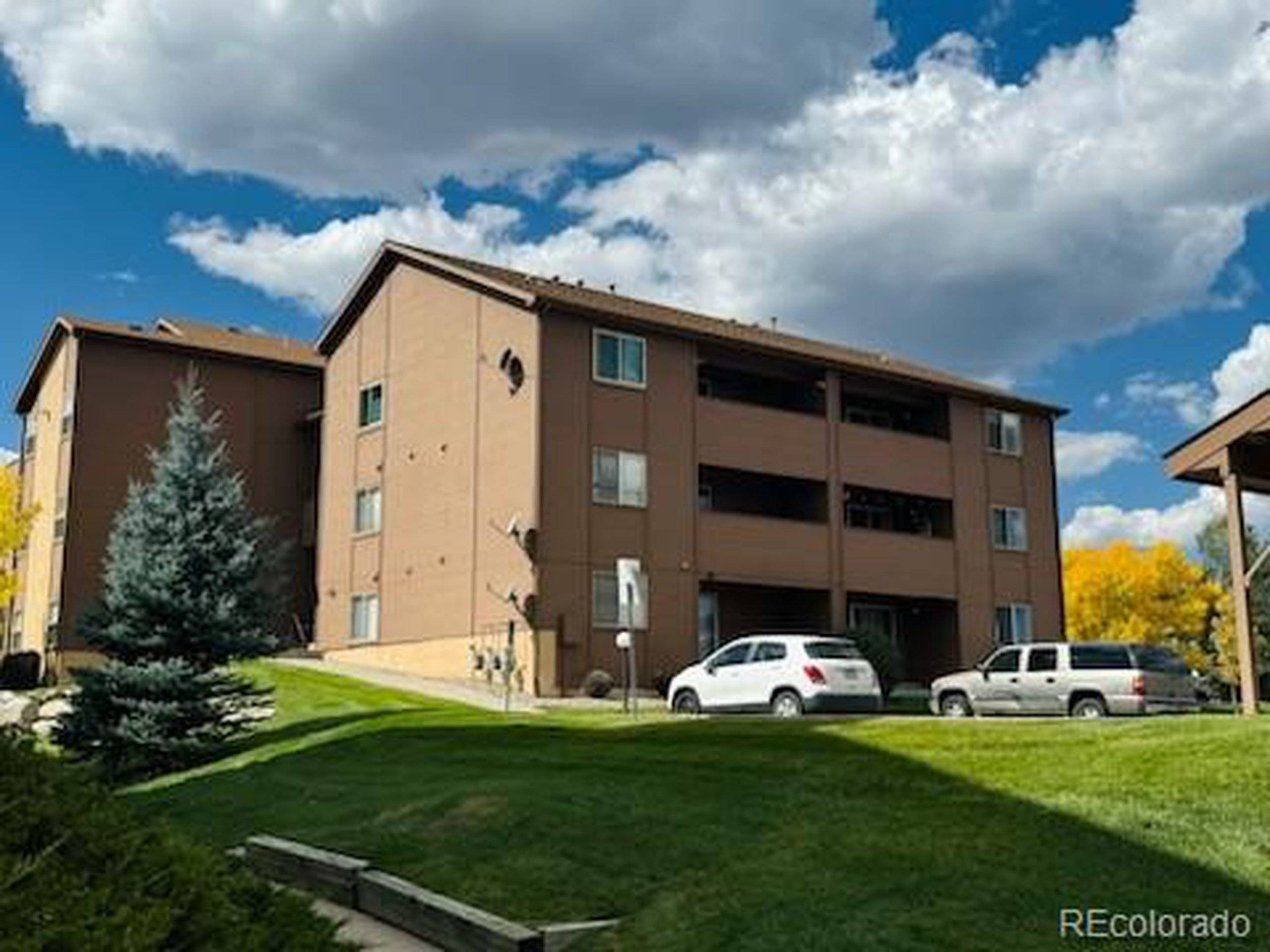 Colorado Springs, CO 80919,6735 Delmonico Dr #202