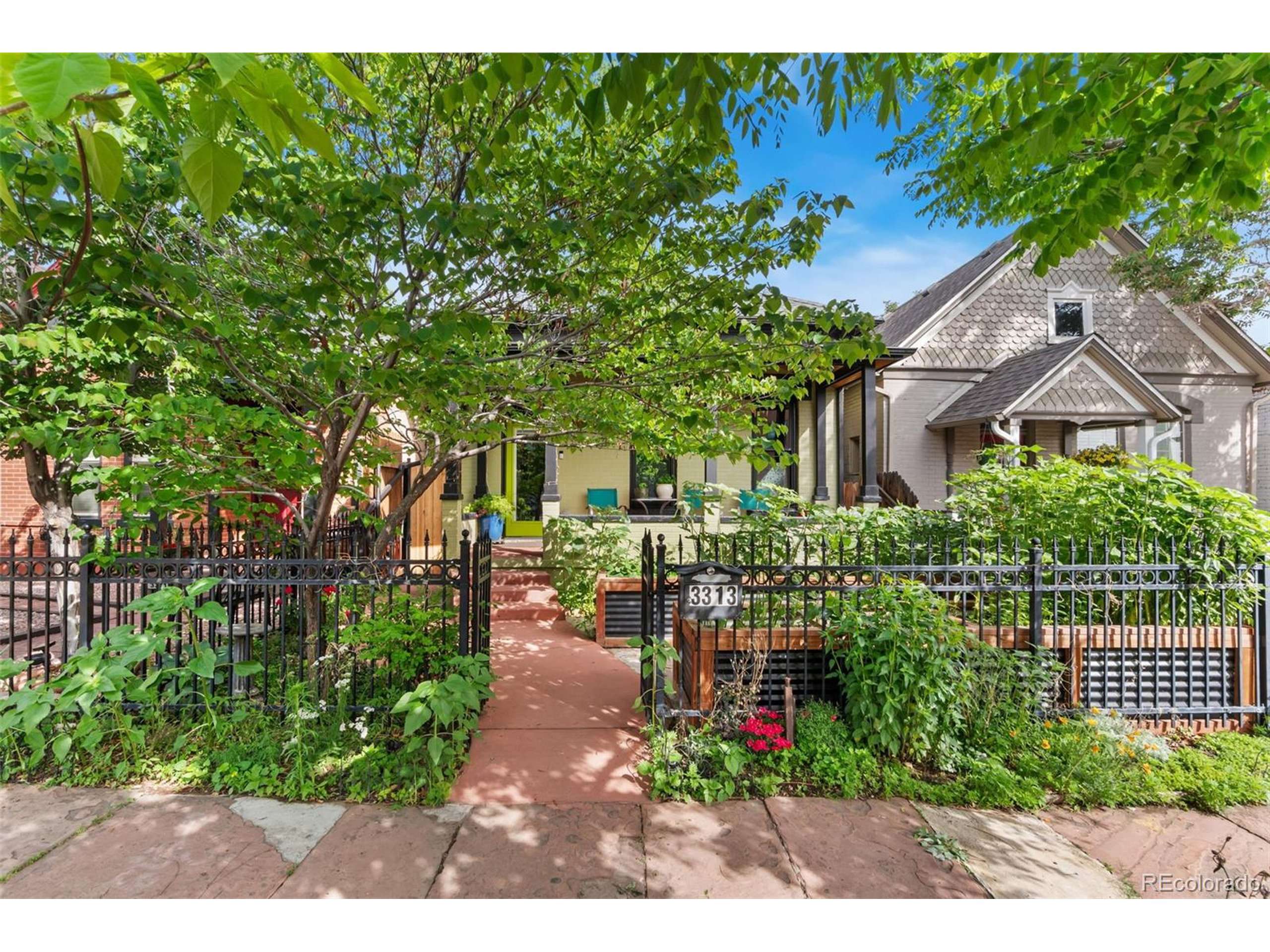 Denver, CO 80205,3313 Curtis St