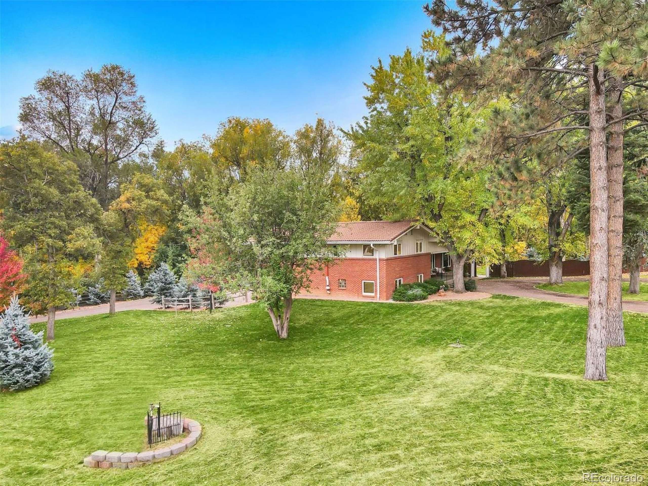 Colorado Springs, CO 80906,625 W Cheyenne Rd