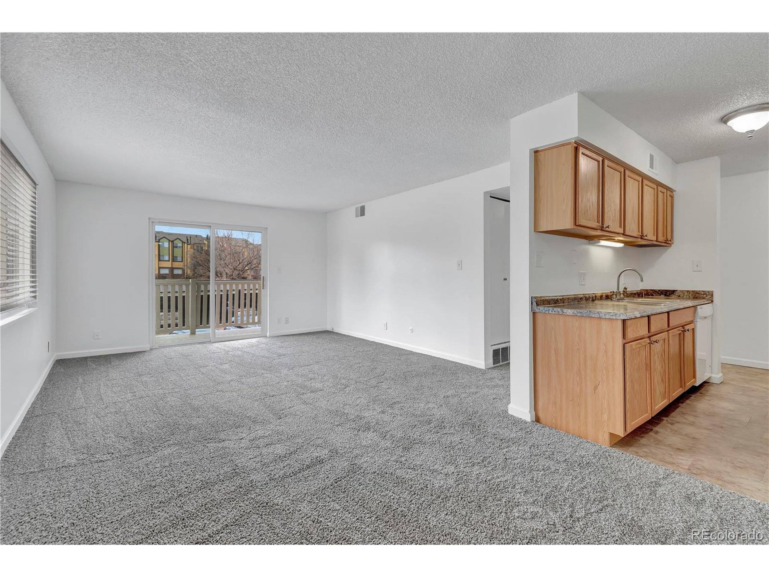 Denver, CO 80237,7645 E Quincy Ave #208