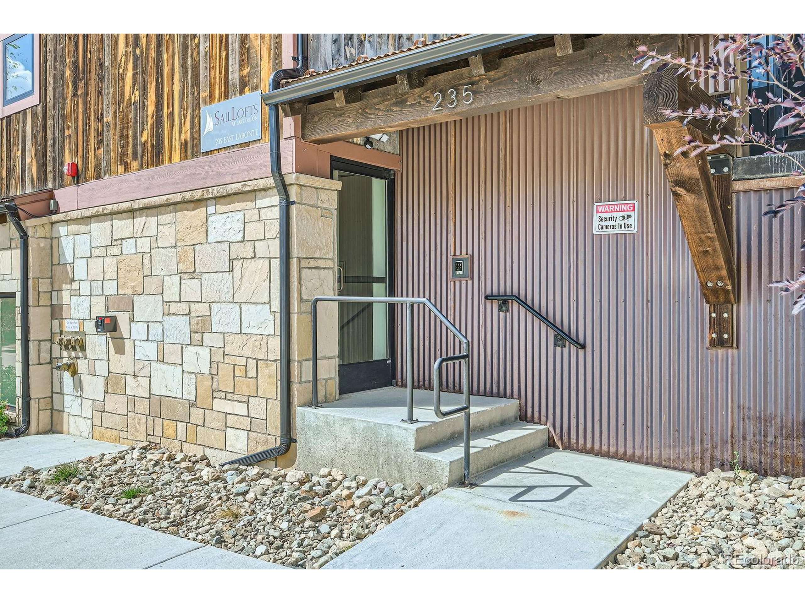 Dillon, CO 80435,235 E La Bonte St #201