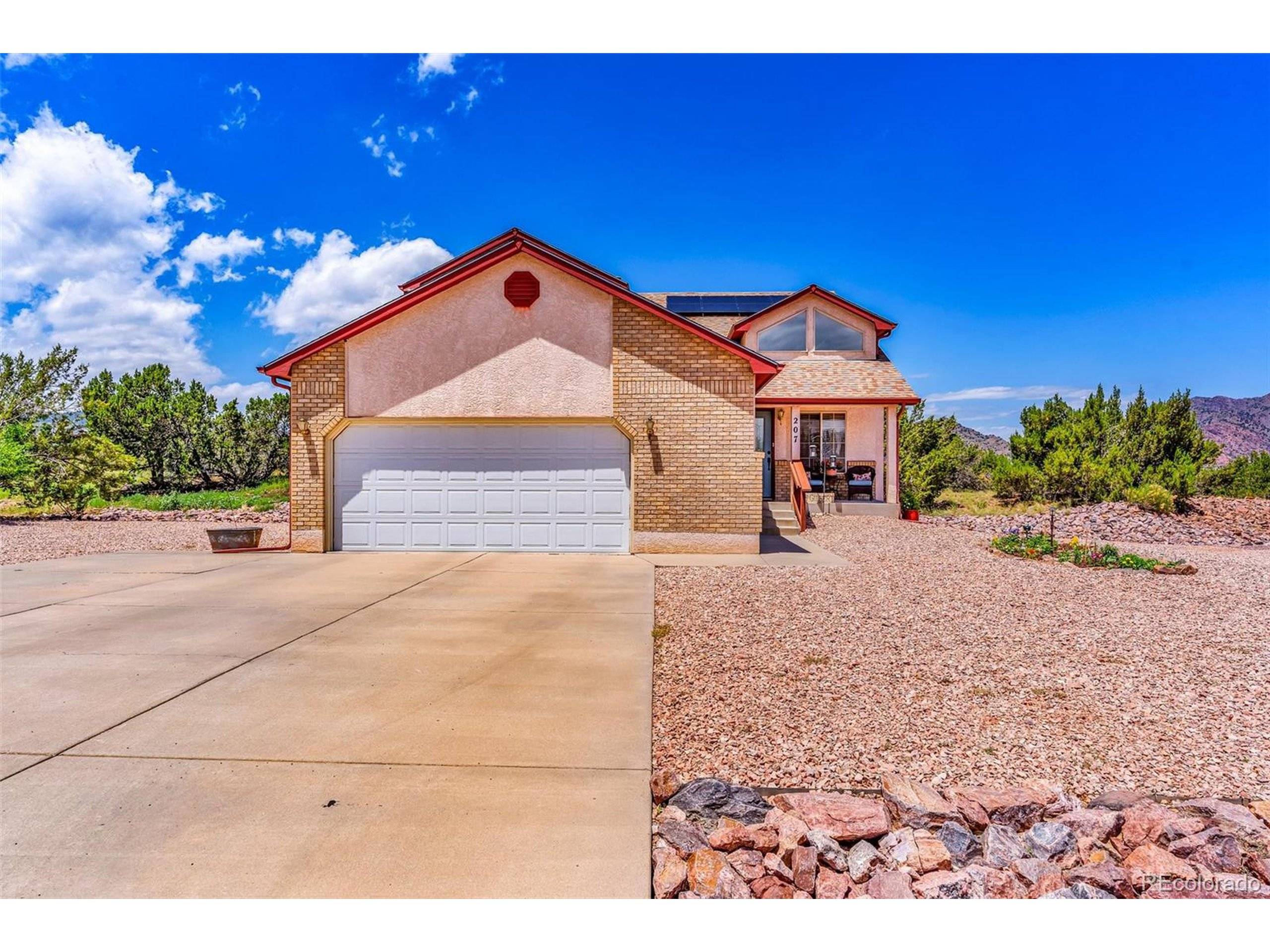 Canon City, CO 81212,207 Savage Loop