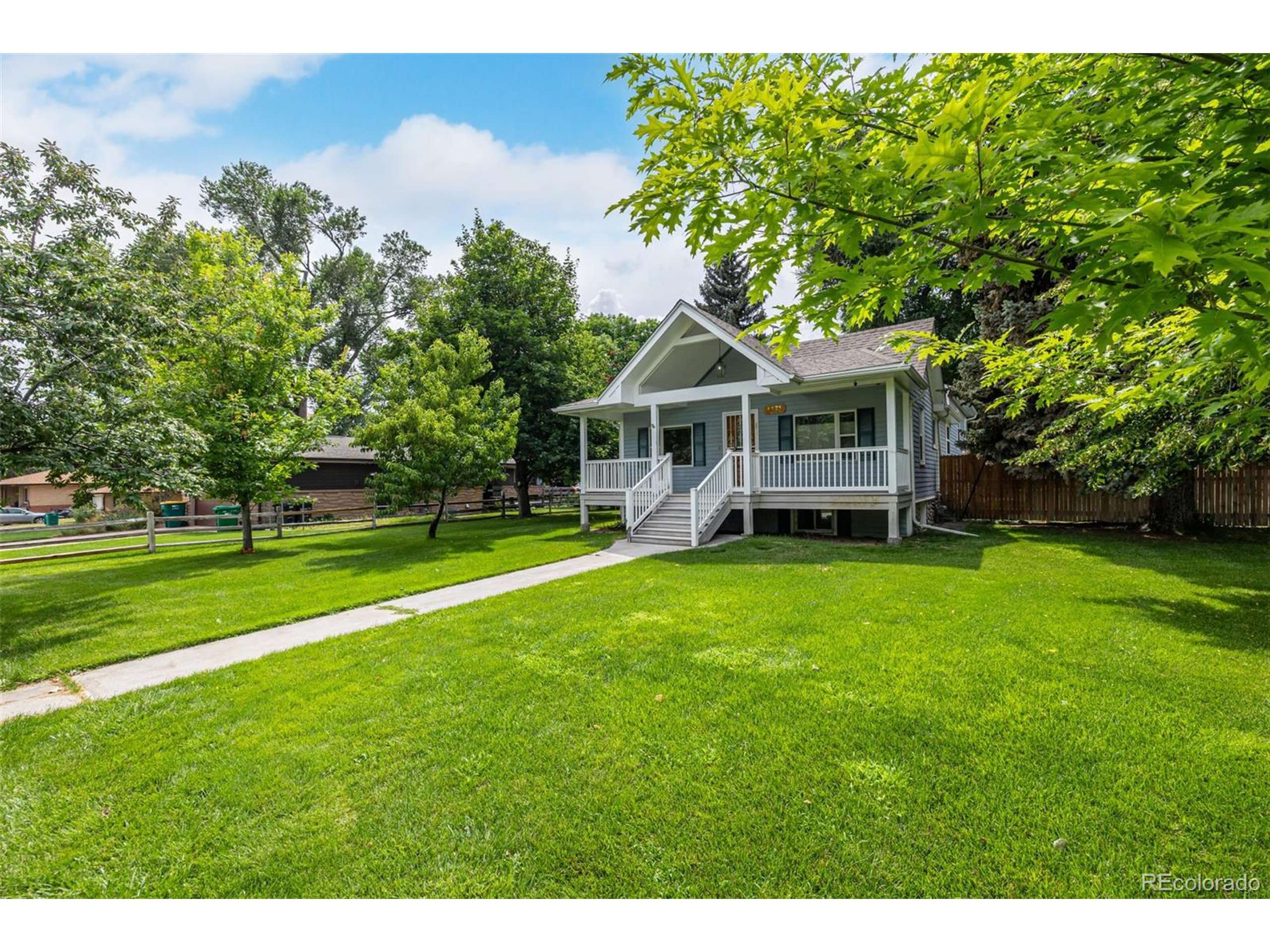 Golden, CO 80403,4875 Eldridge St