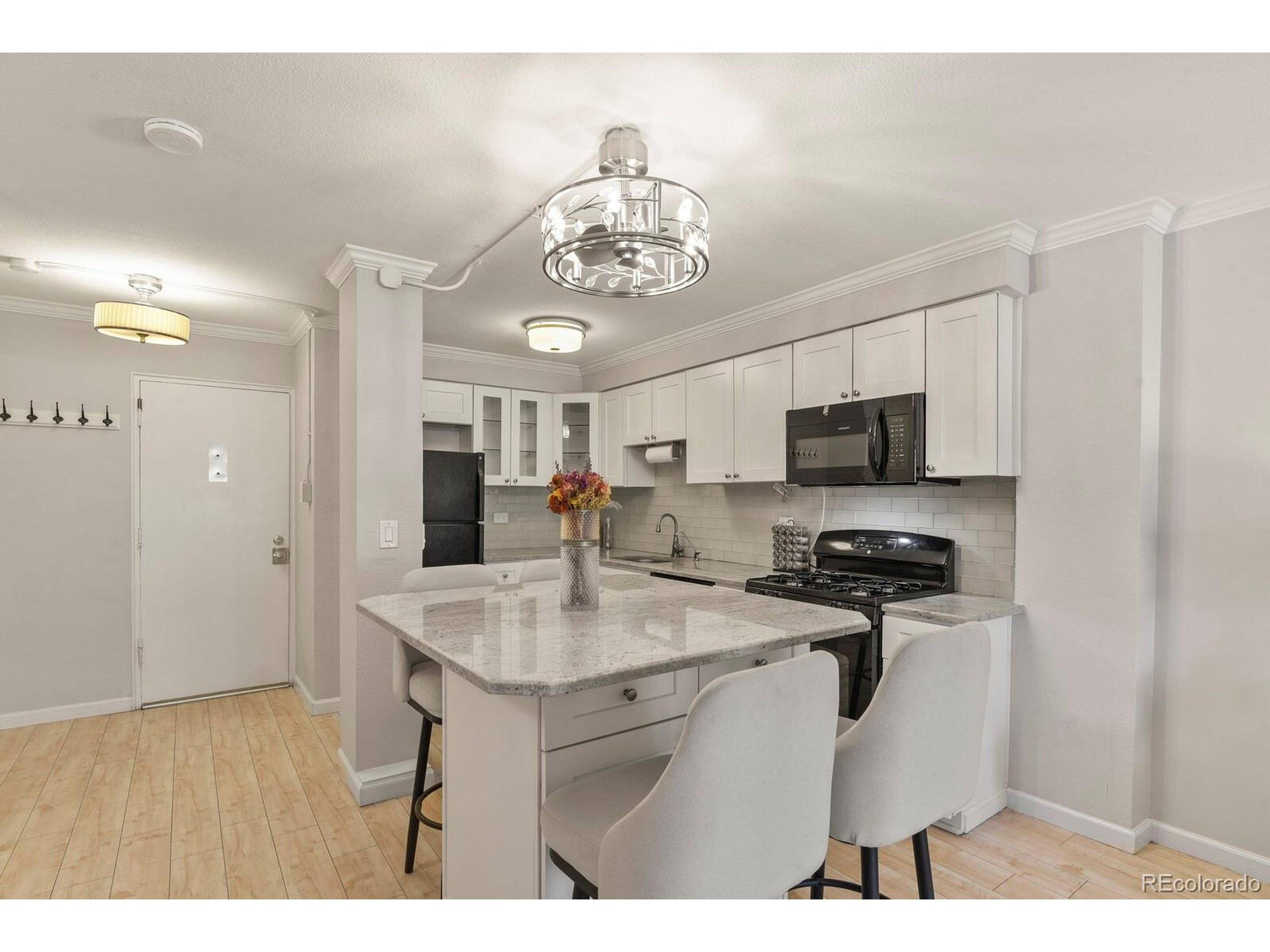 Denver, CO 80203,800 N Washington St #307