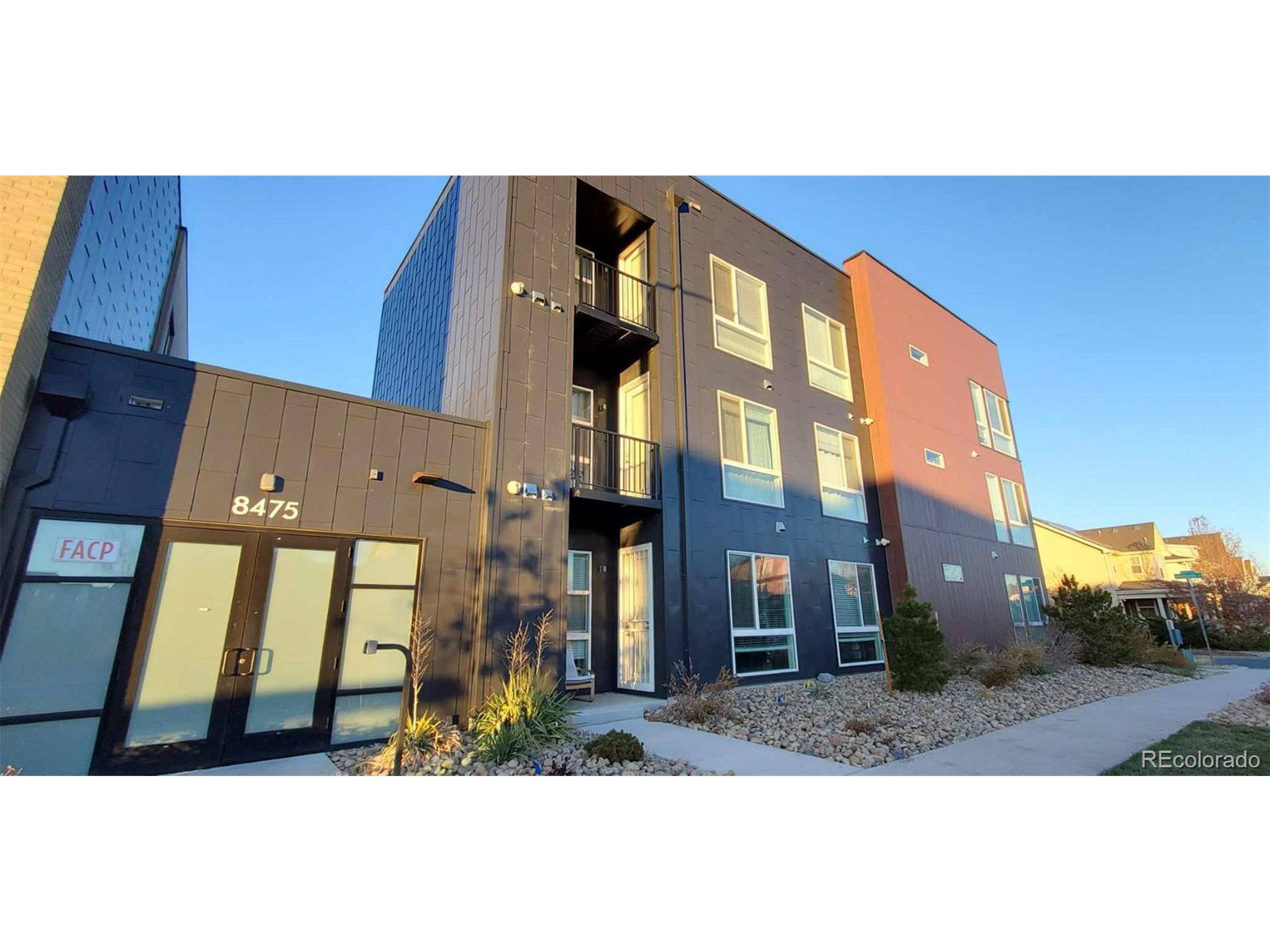 Denver, CO 80238,8475 E 36th Ave #306
