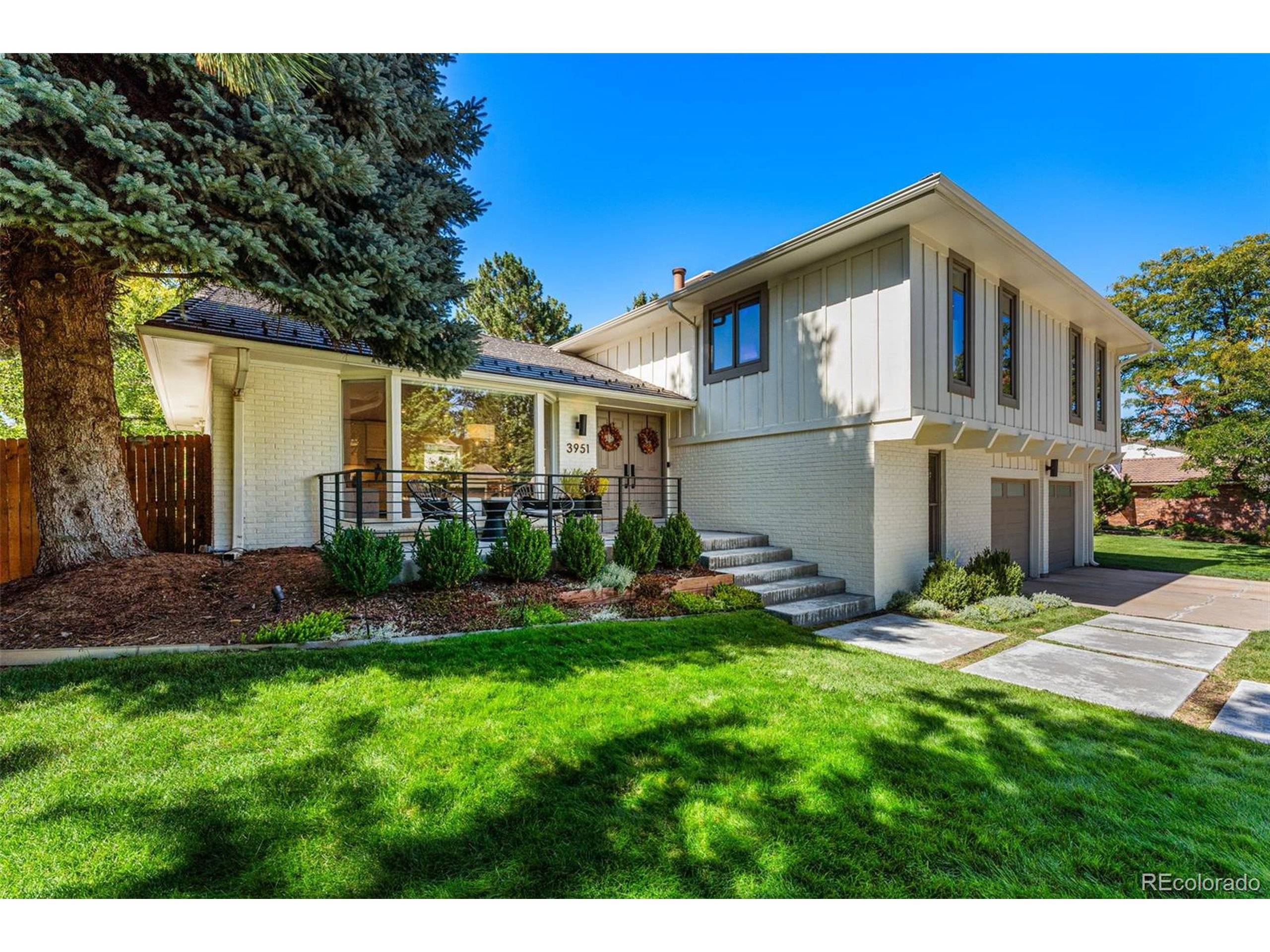 Denver, CO 80237,3951 S Narcissus Way