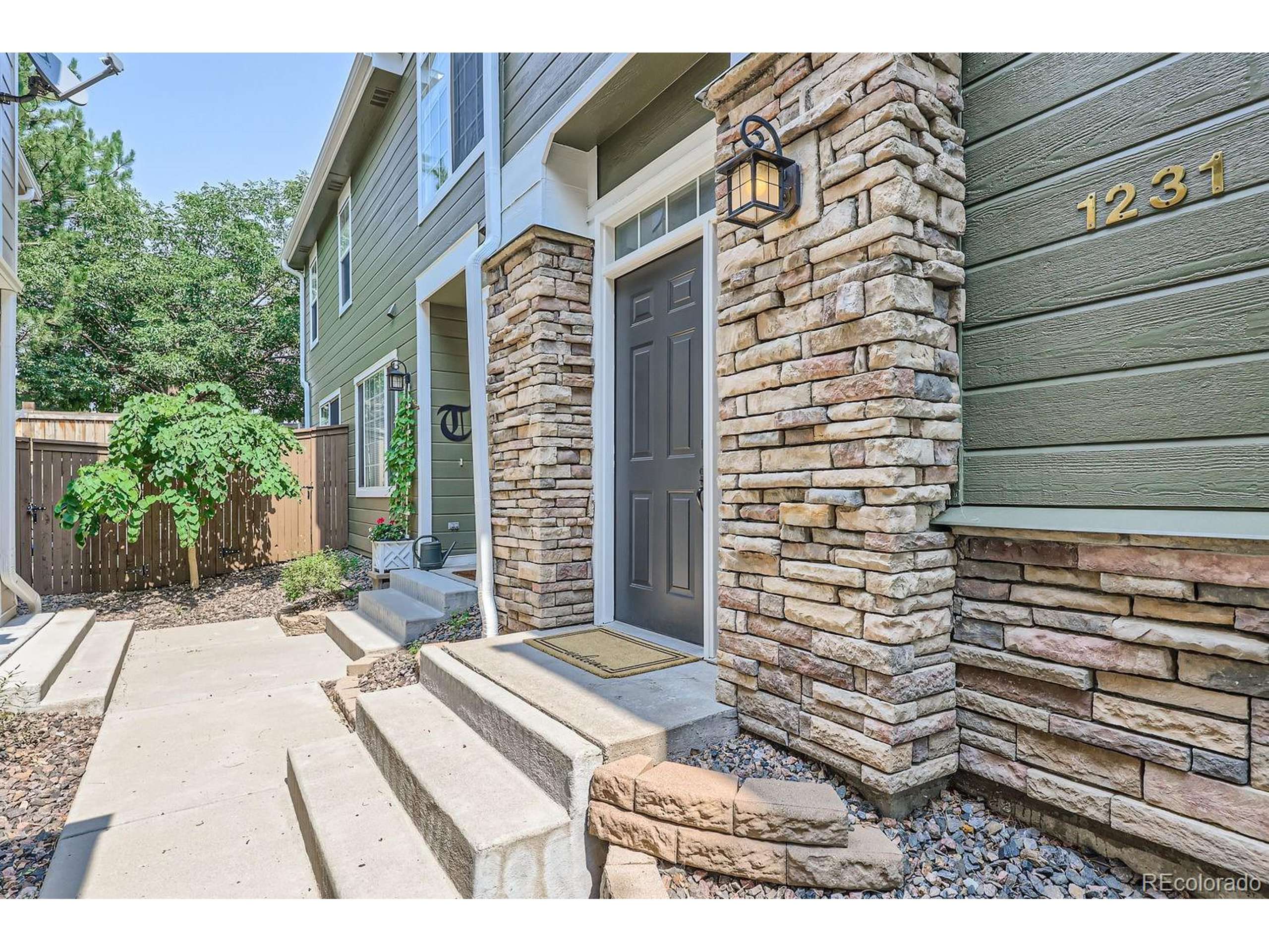 Highlands Ranch, CO 80129,1231 Carlyle Park Cir