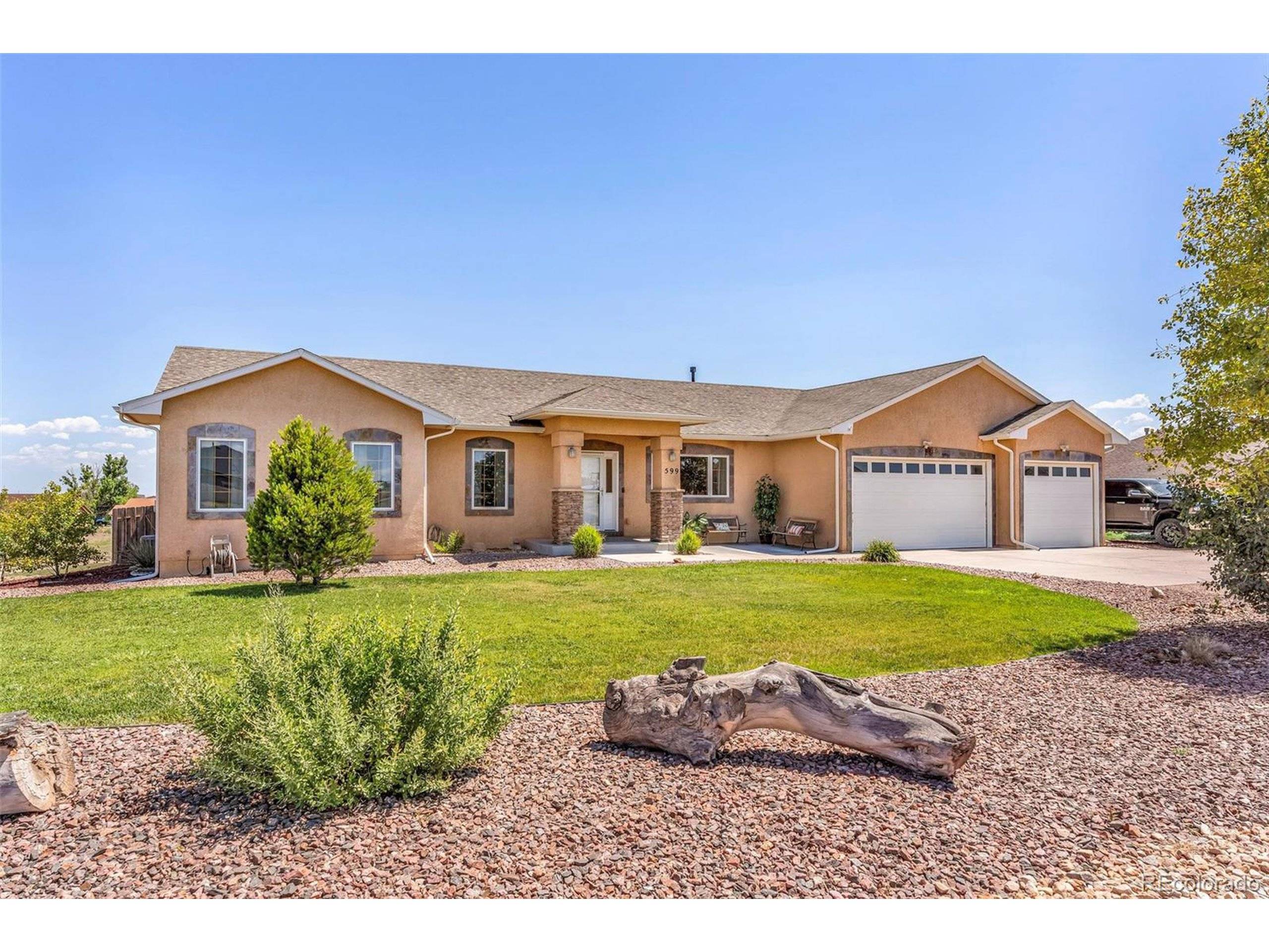 Pueblo, CO 81007,599 E Tanager Dr