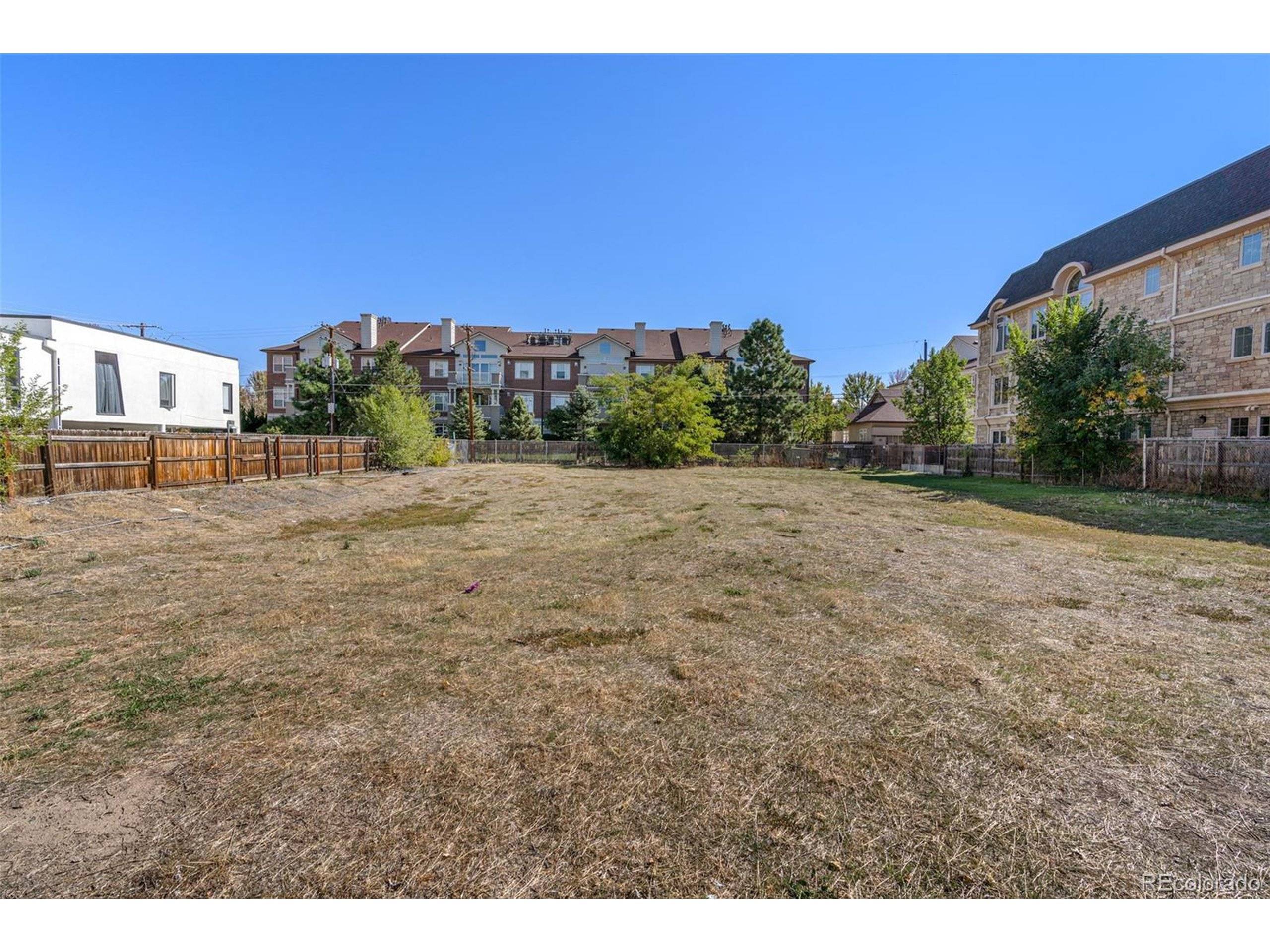 Denver, CO 80209,120 S Madison St