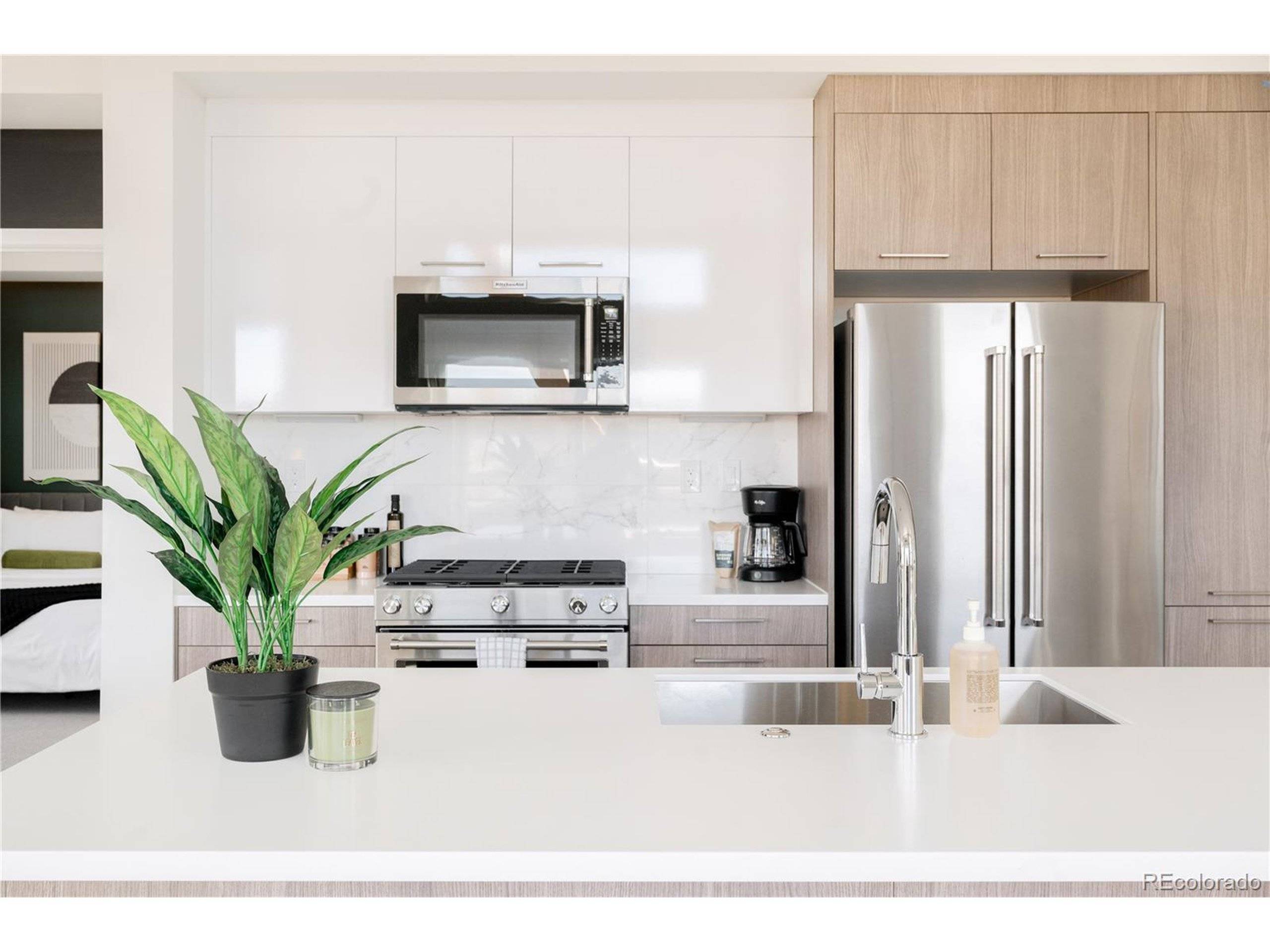Denver, CO 80211,2880 Zuni St #404