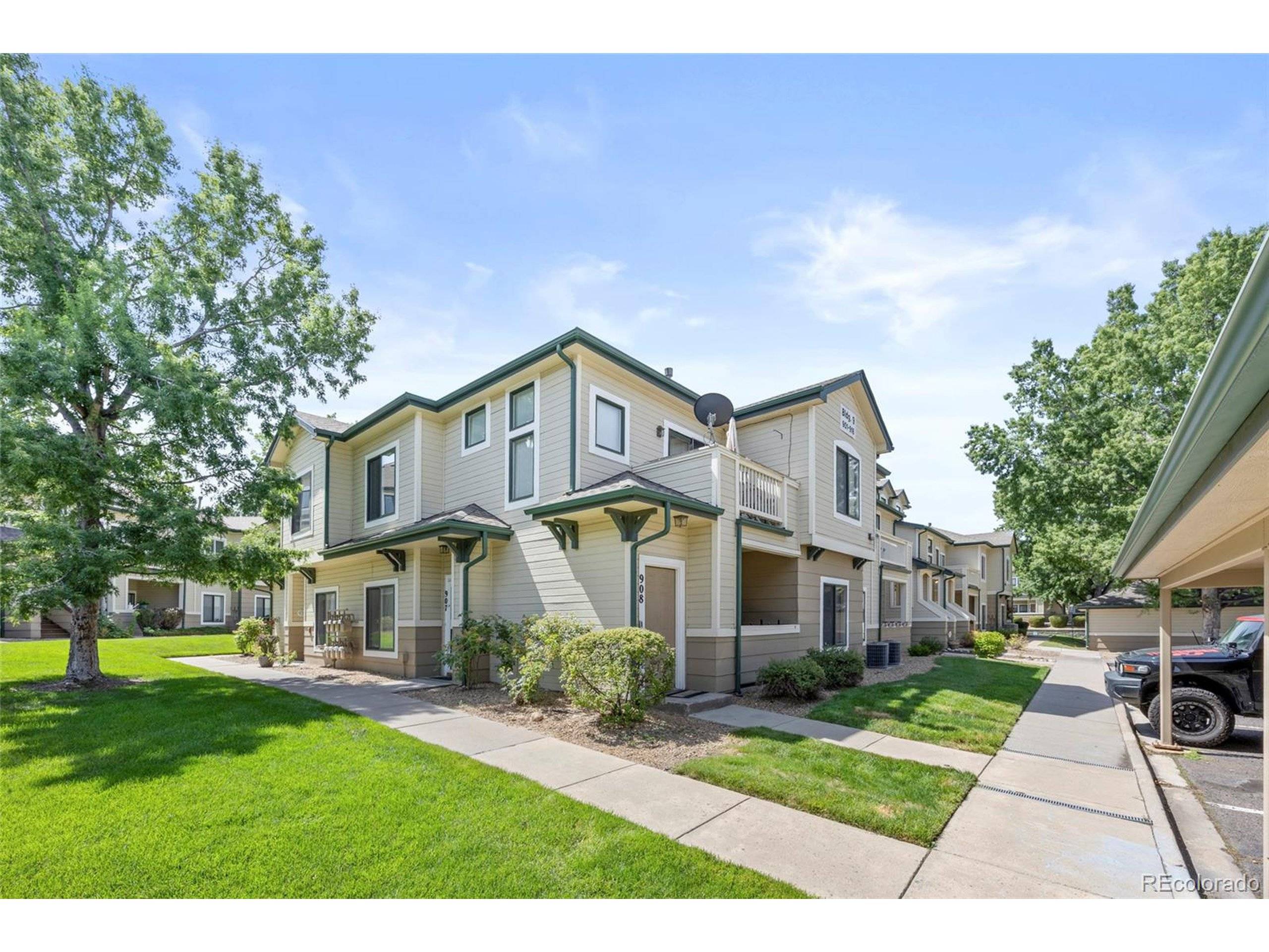 Denver, CO 80247,8707 E Florida Ave #904