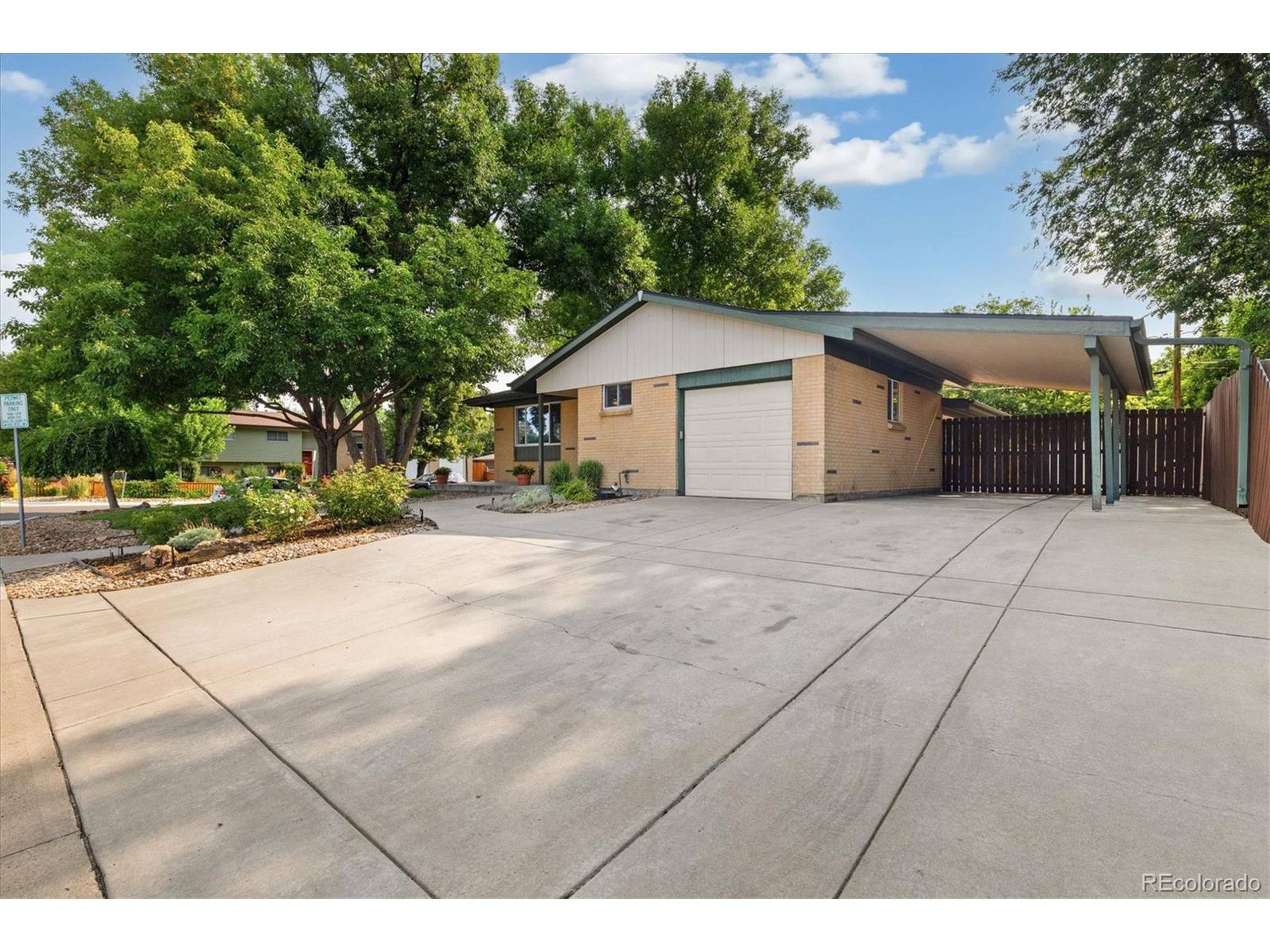 Arvada, CO 80004,6290 Quail St
