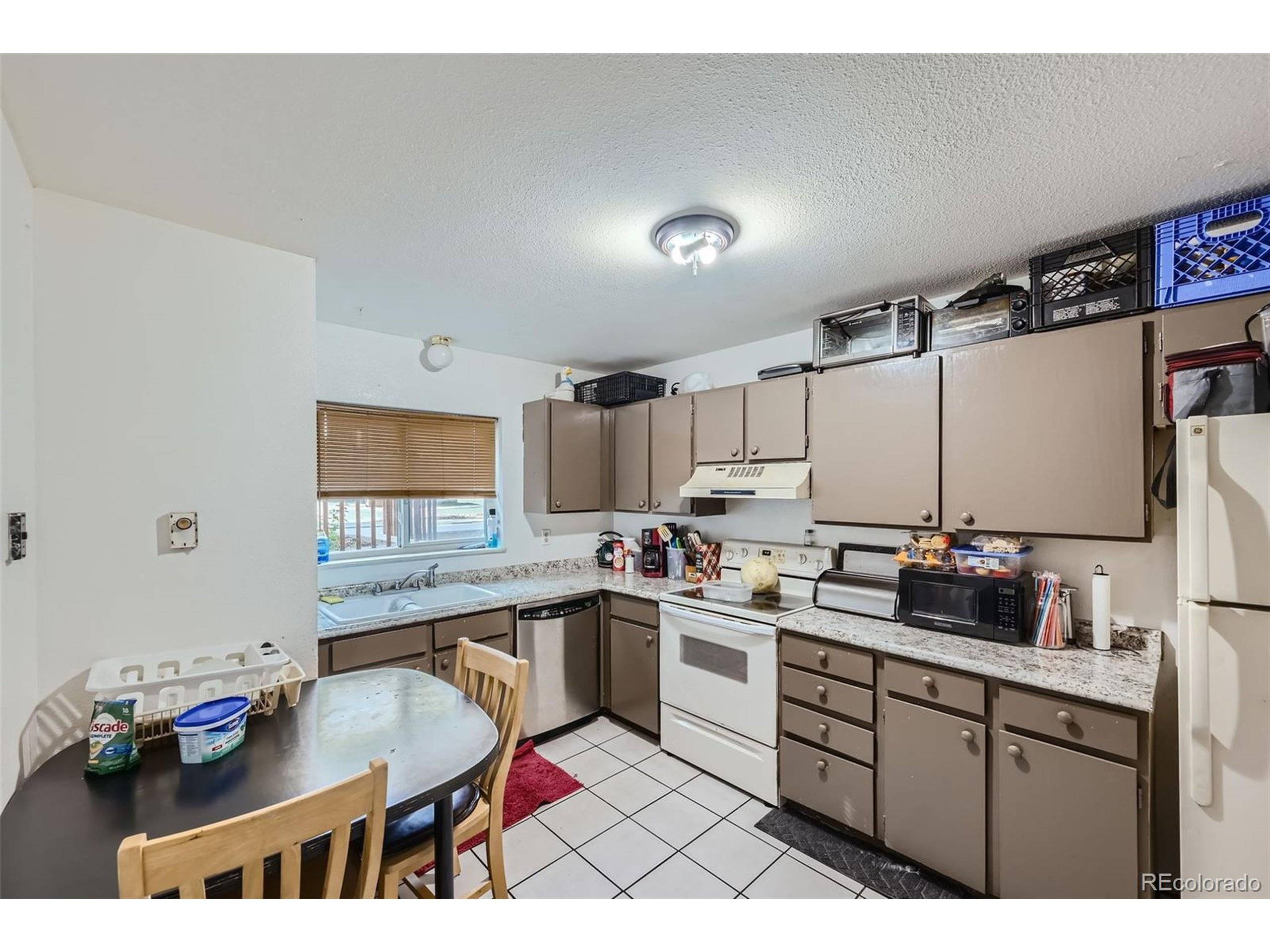 Longmont, CO 80501,2241 Dexter Dr #3