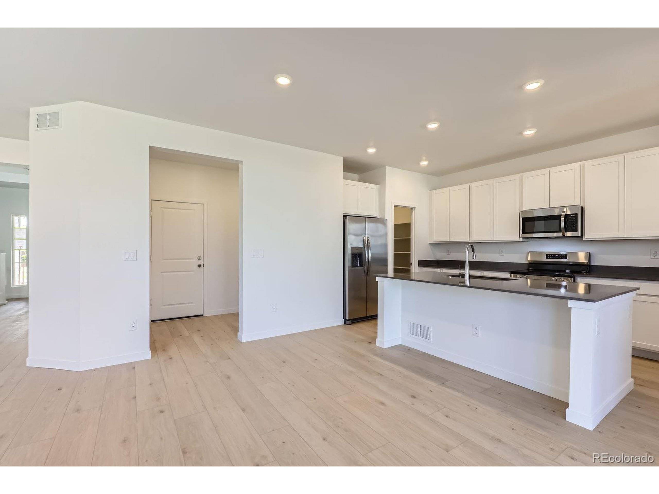 Watkins, CO 80137,719 N Deer Park