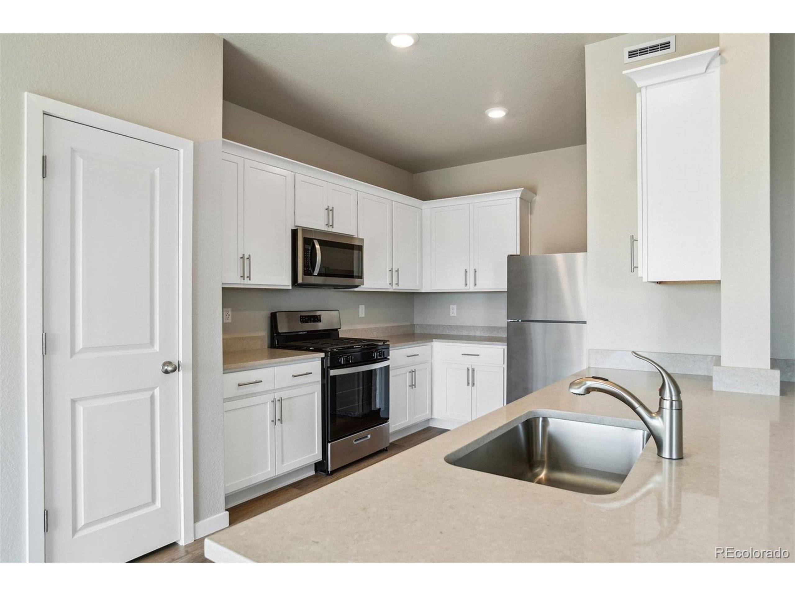 Bennett, CO 80102,48215 Shetland Dr