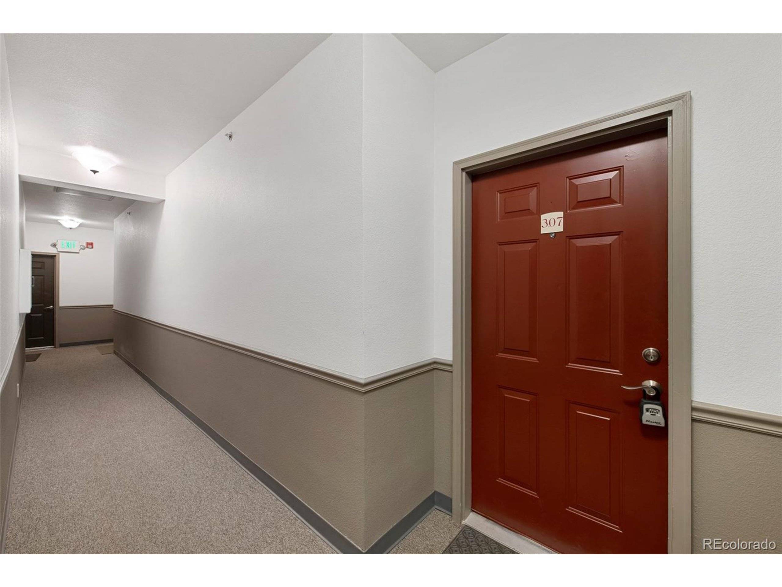 Englewood, CO 80112,15700 E Jamison Dr #3-307