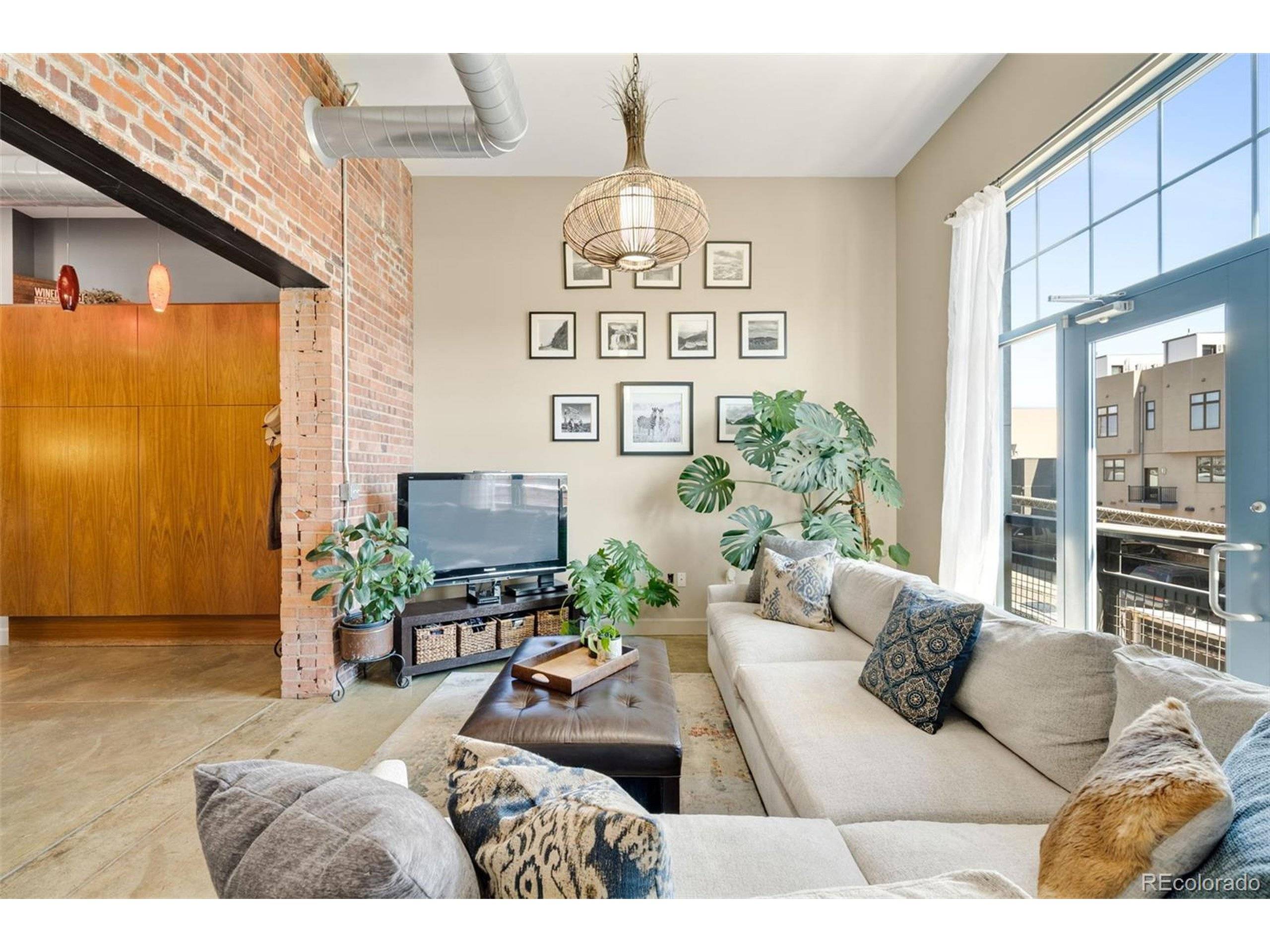 Denver, CO 80205,2500 Walnut St #201