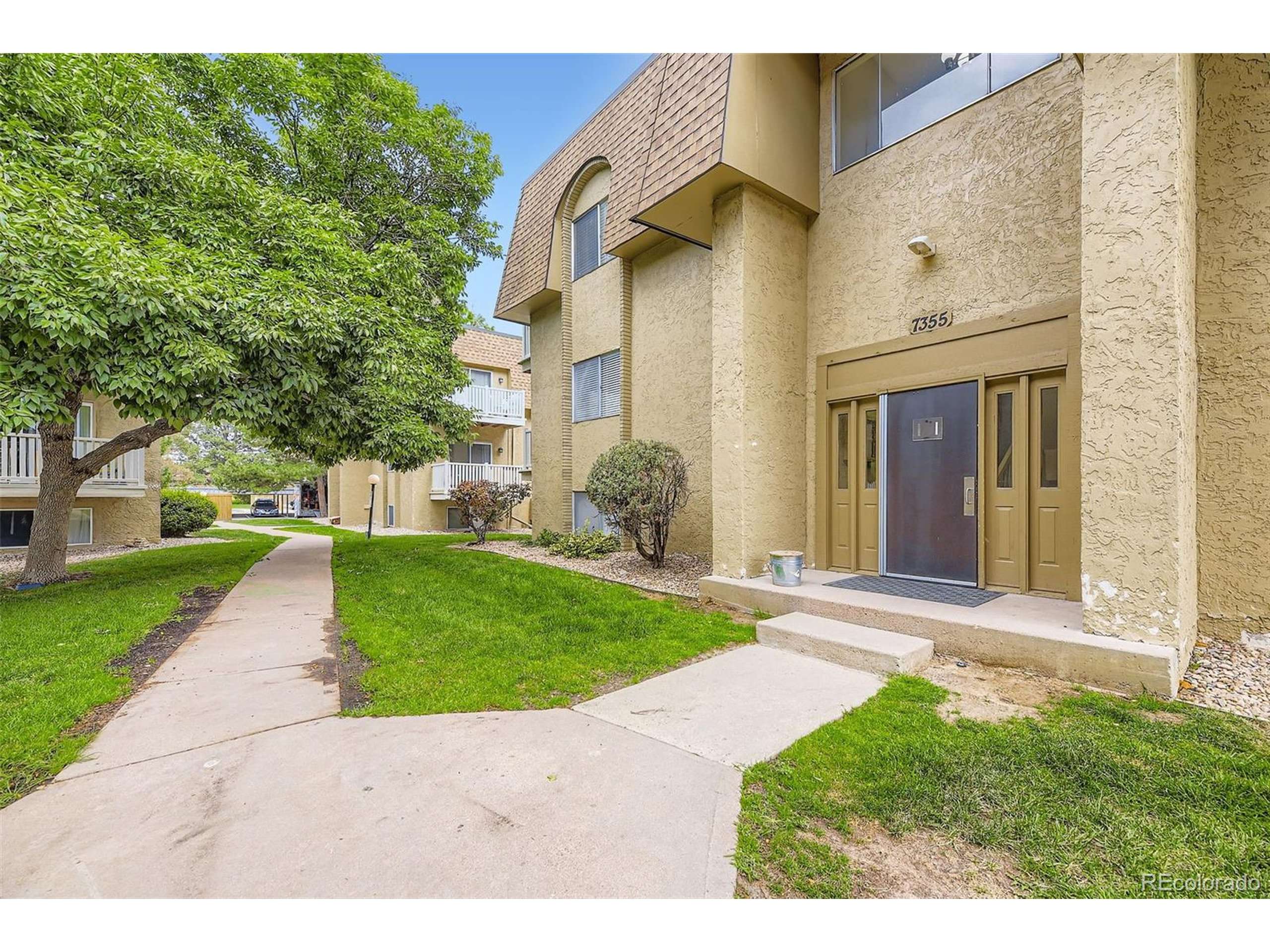 Denver, CO 80237,7355 E Quincy Ave #101
