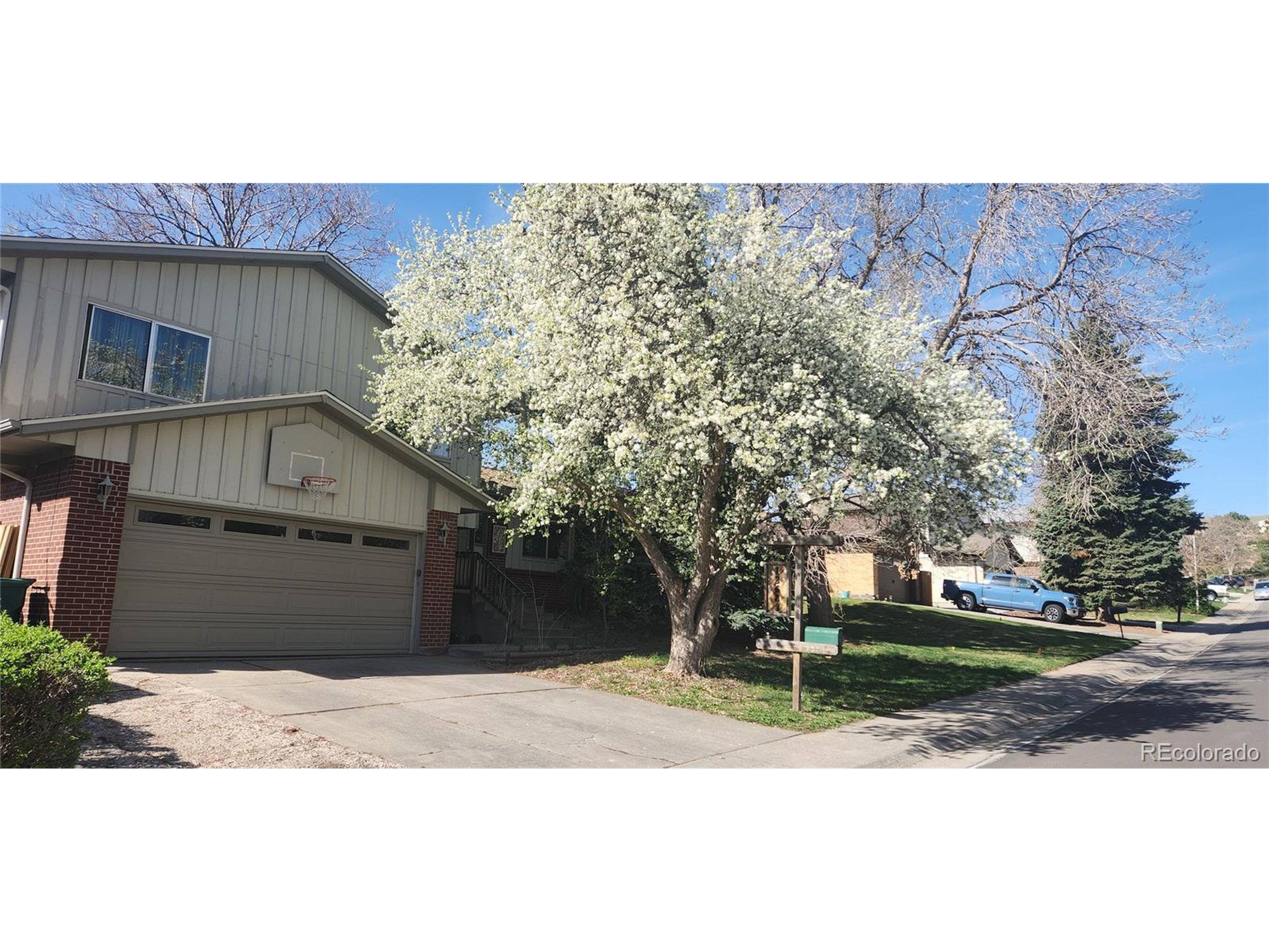 Lakewood, CO 80228,Address not disclosed