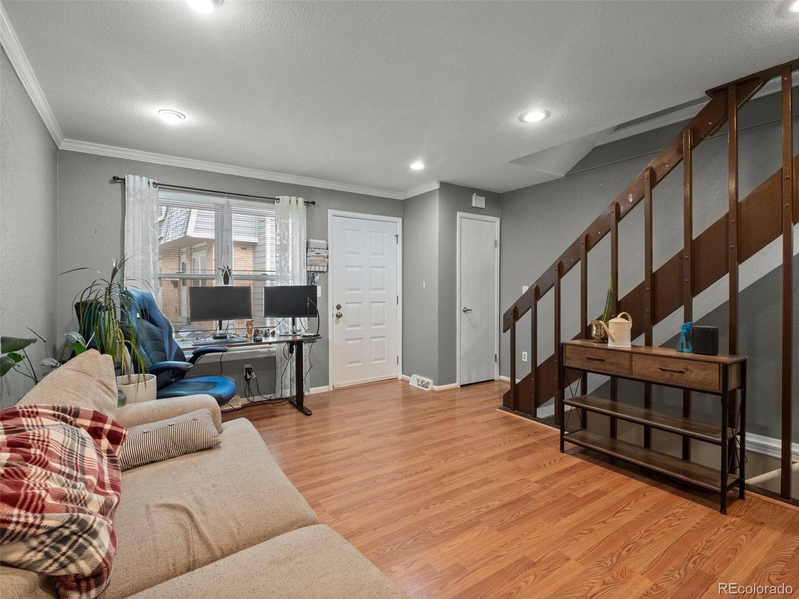 Denver, CO 80232,1517 S Owens St #9