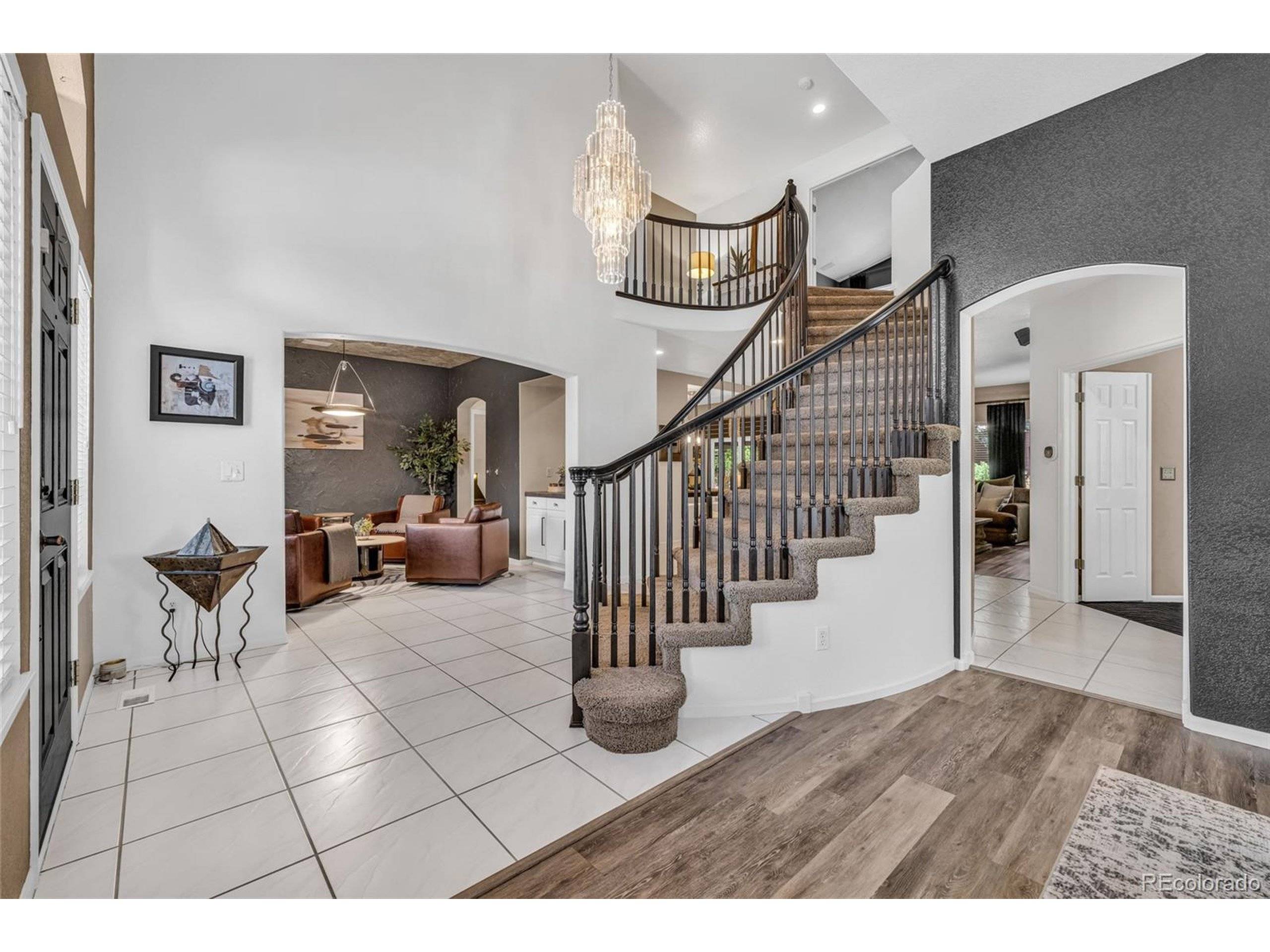 Highlands Ranch, CO 80130,9856 Glenstone Trl