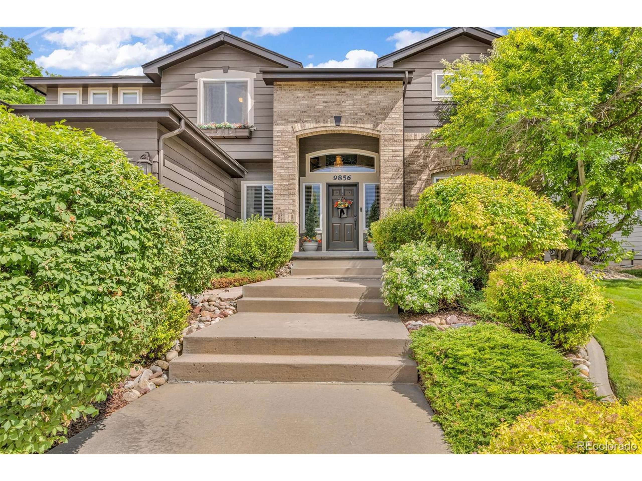 Highlands Ranch, CO 80130,9856 Glenstone Trl