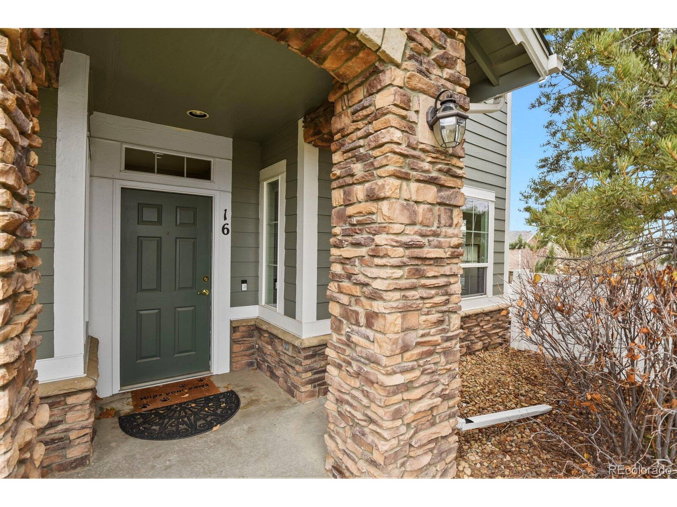 Highlands Ranch, CO 80129,16 Whitehaven Cir