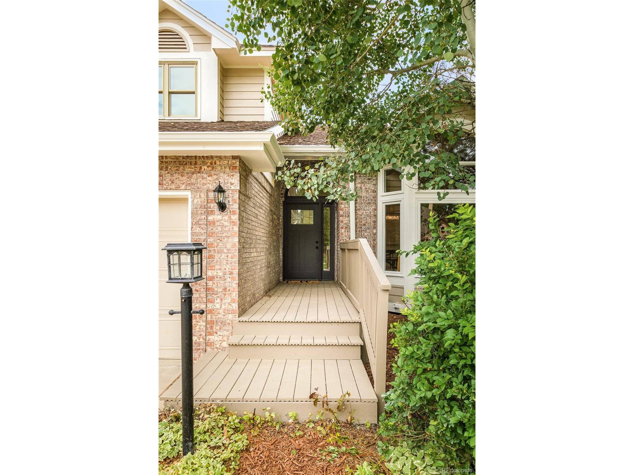 Aurora, CO 80015,15916 E Crestridge Pl
