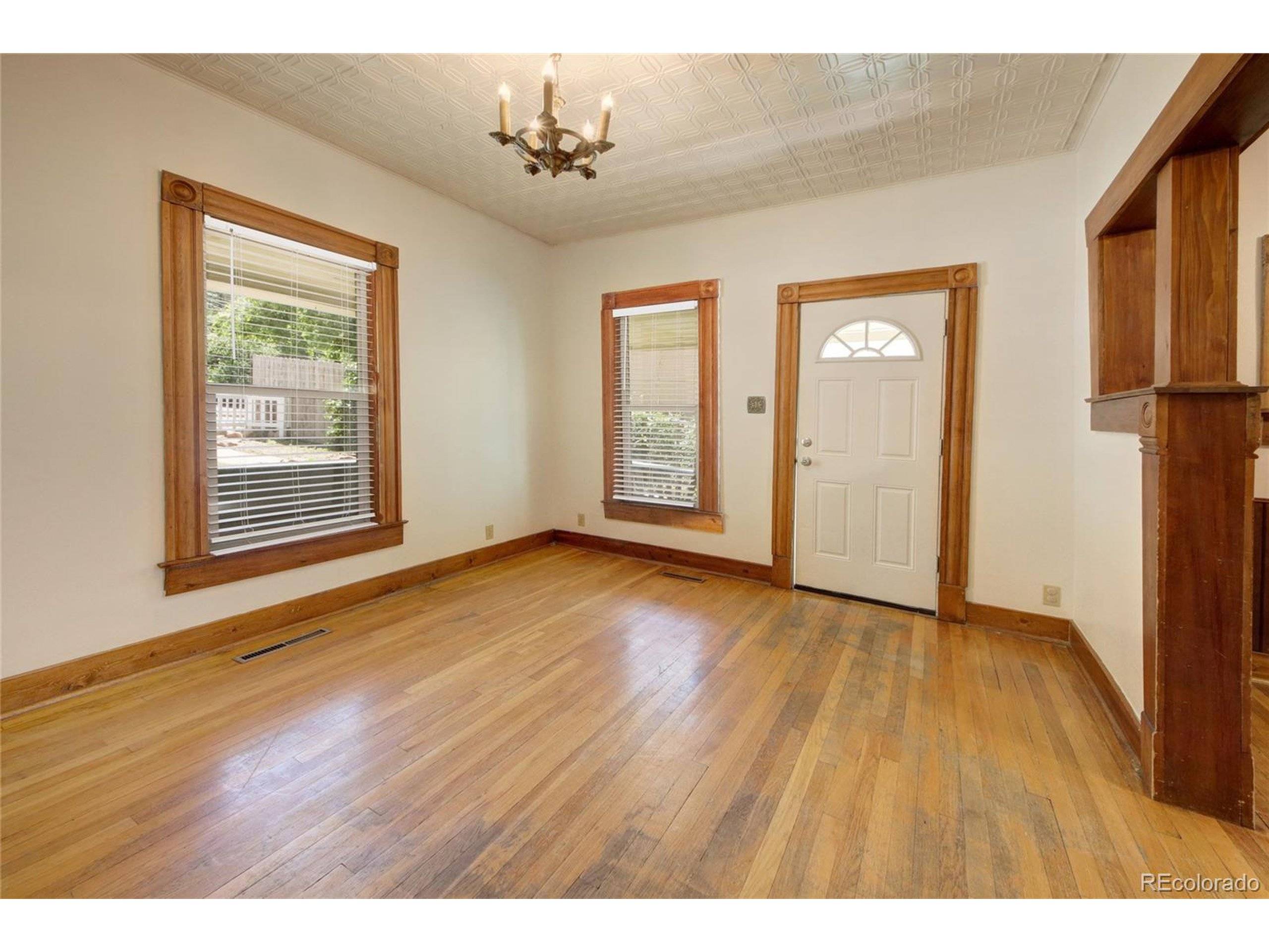 Colorado Springs, CO 80905,827 W Kiowa St