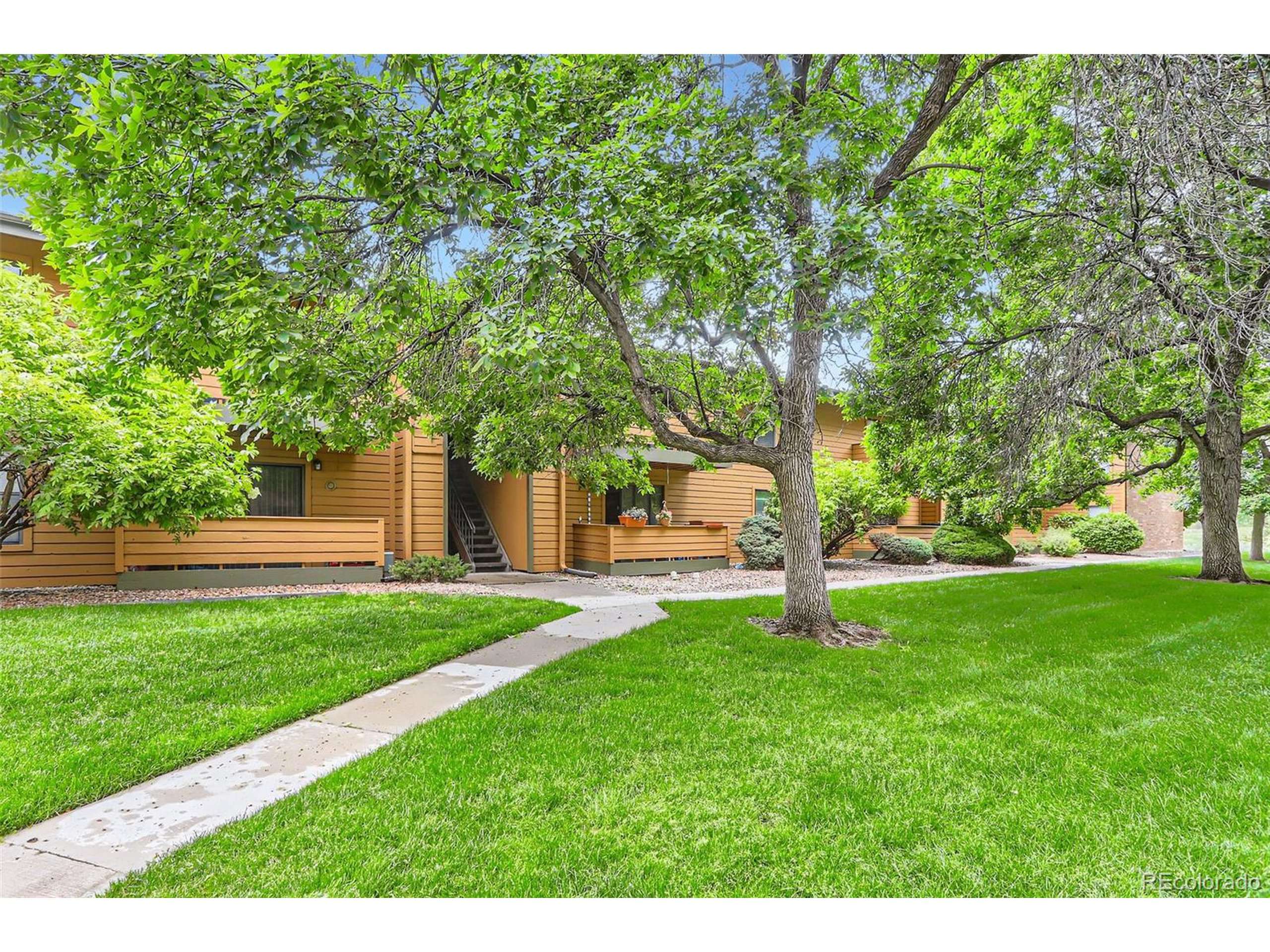 Lakewood, CO 80227,3315 S Ammons St #103