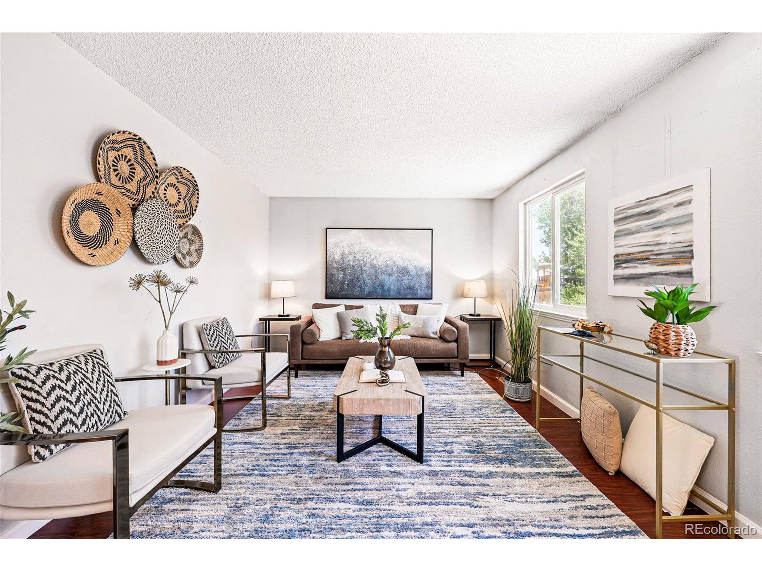 Denver, CO 80239,5202 Dillon St