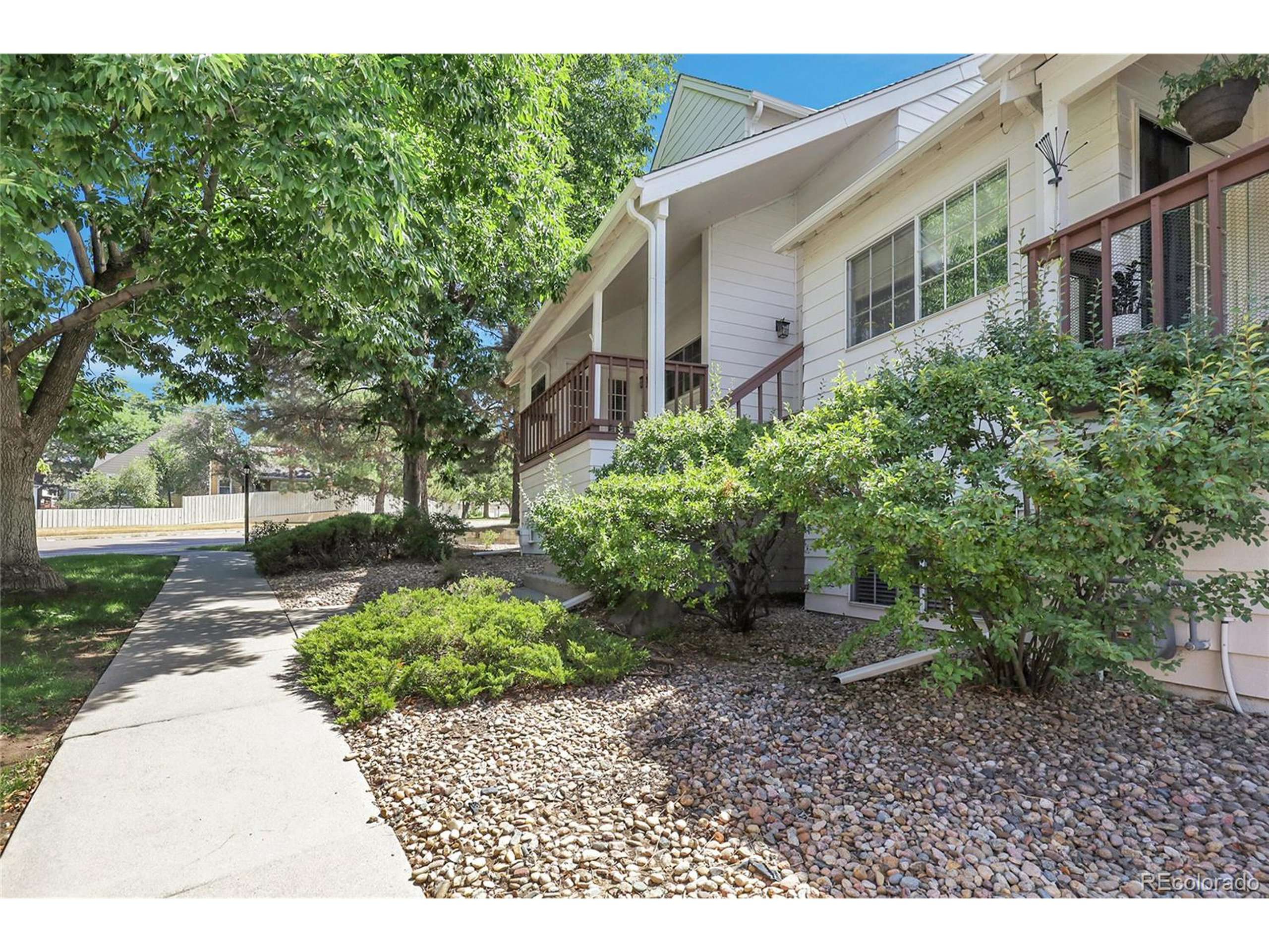 Denver, CO 80237,8590 E Temple Dr