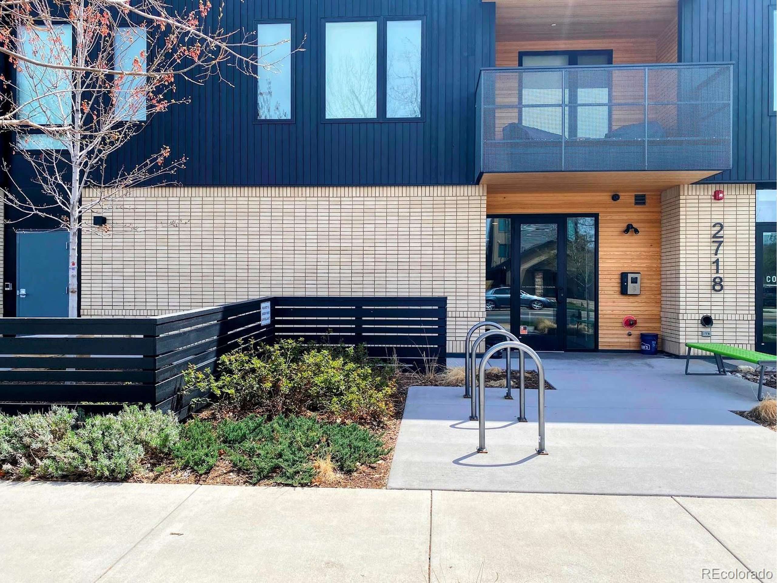 Boulder, CO 80302,2718 Pine St #305