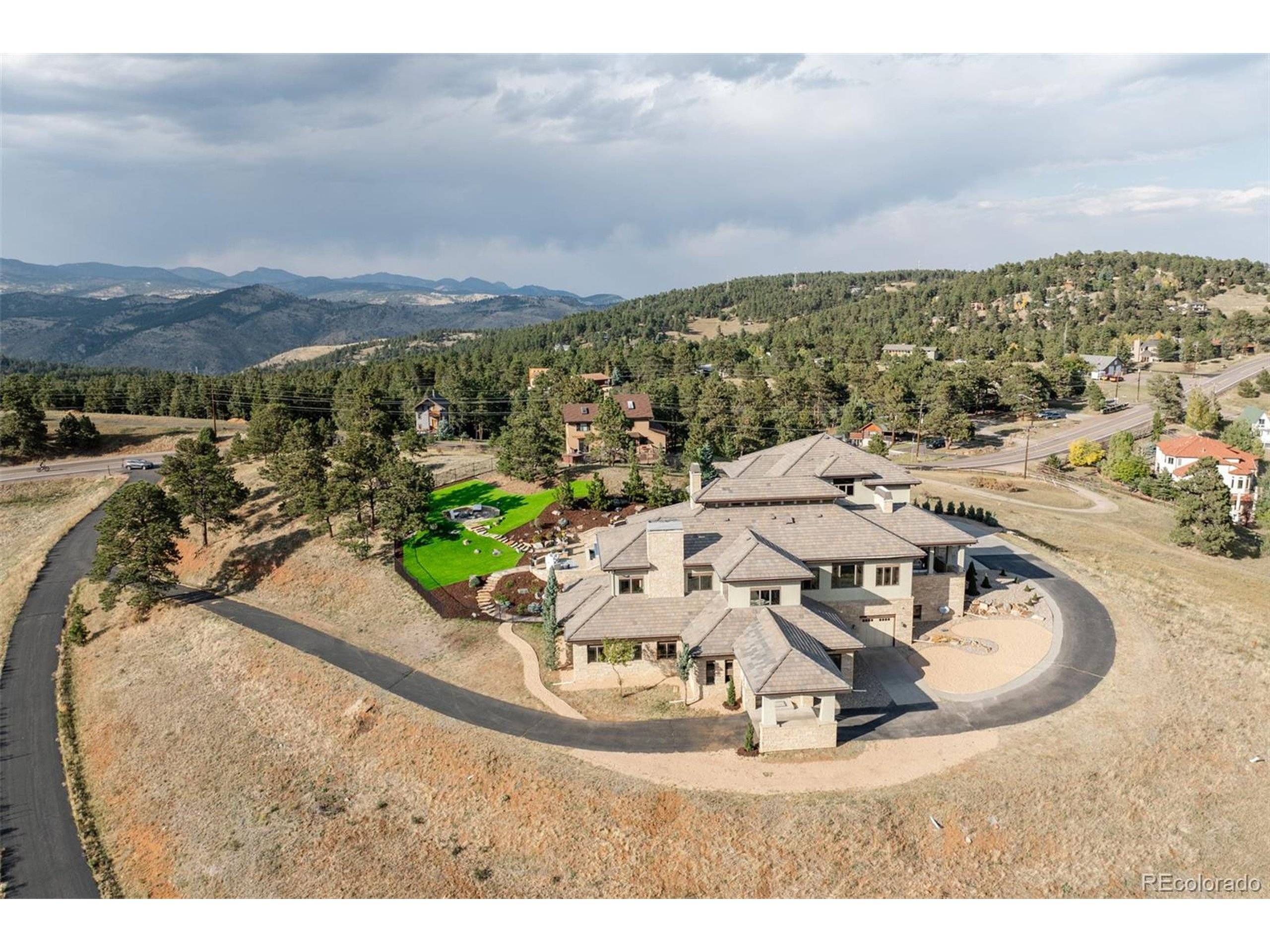 Golden, CO 80401,146 S Lookout Mountain Rd