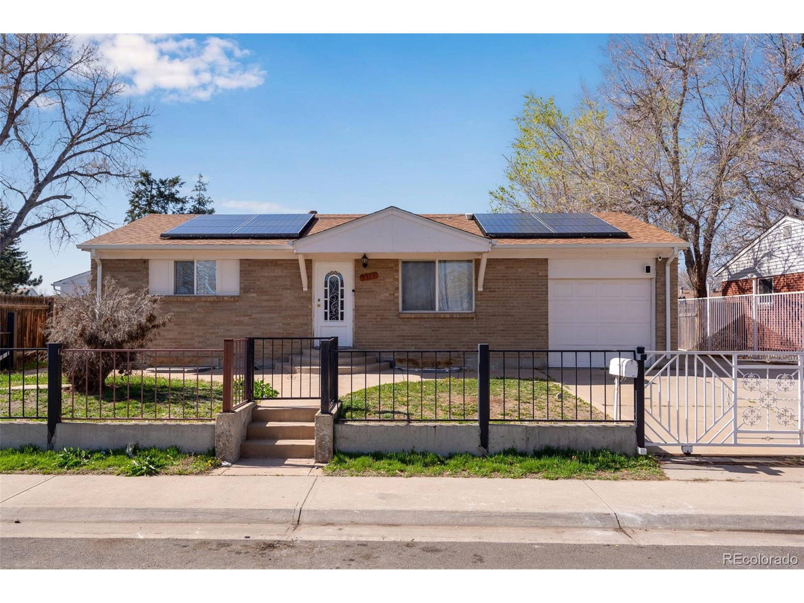 Denver, CO 80239,5519 Tucson St