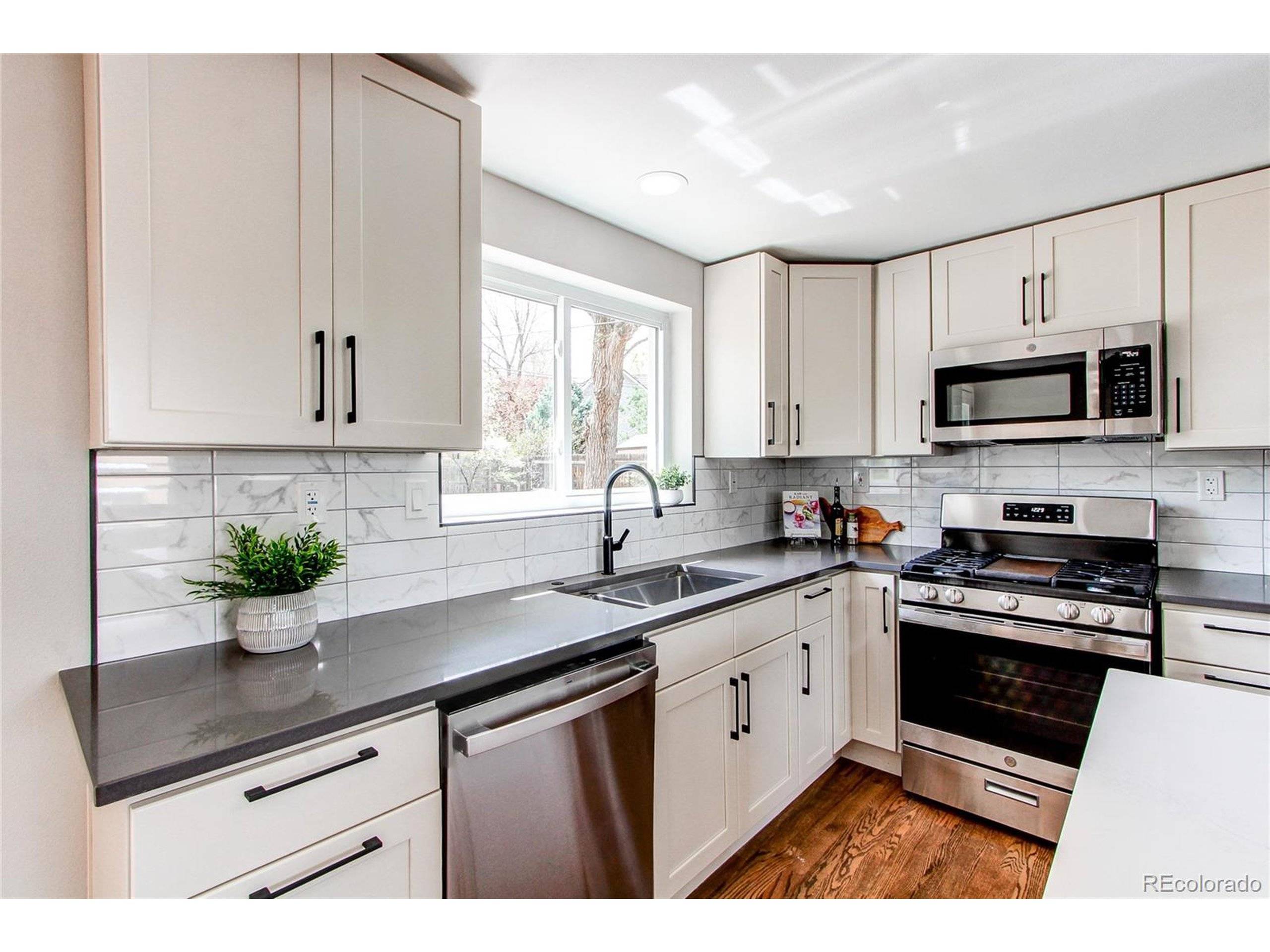 Lakewood, CO 80214,6220 W 11th Pl