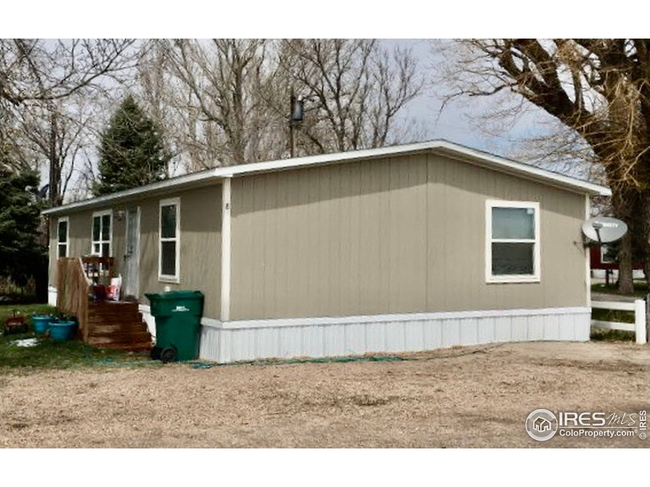 Hudson, CO 80642,218 Grape St #8