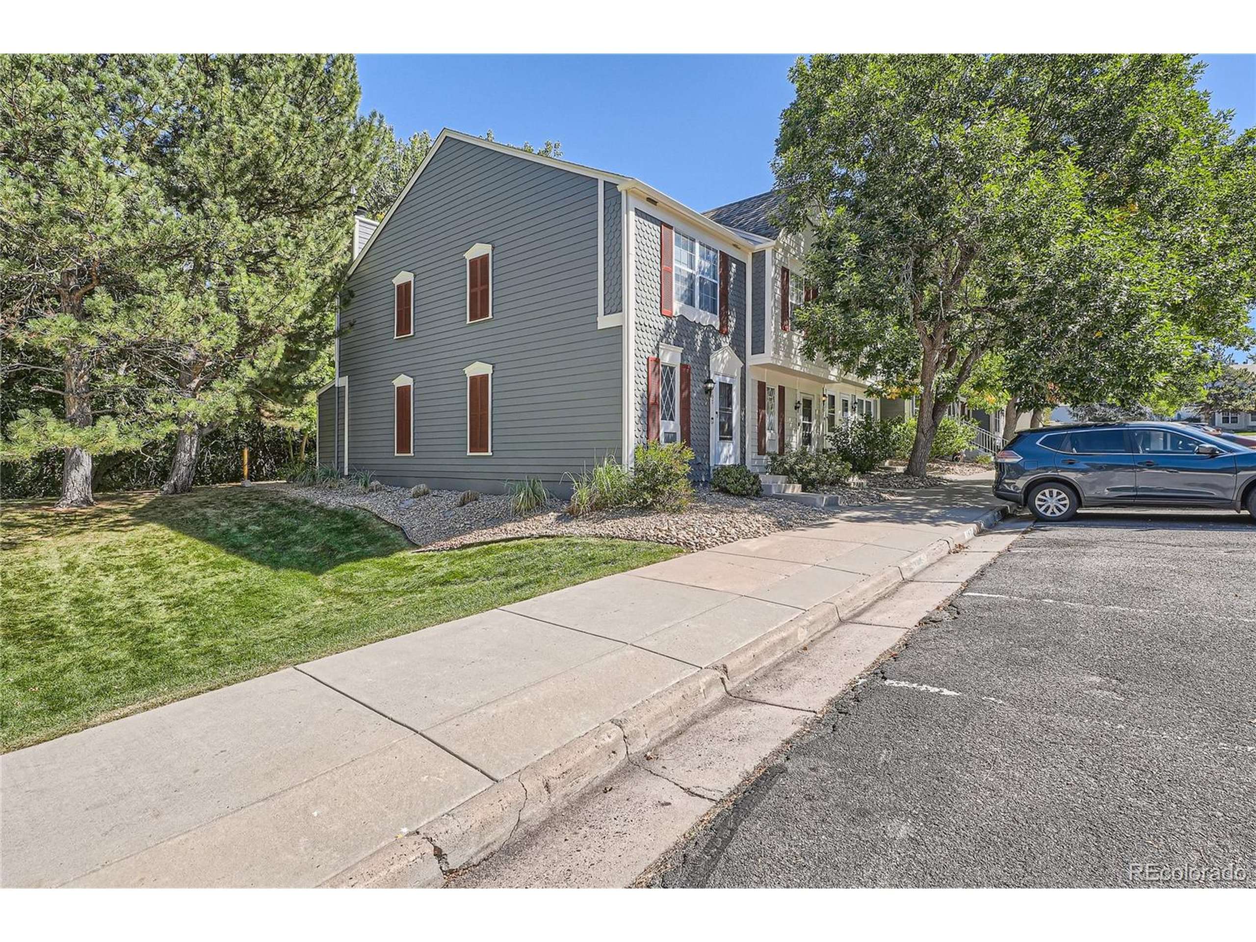 Lakewood, CO 80227,9897 W Cornell Pl