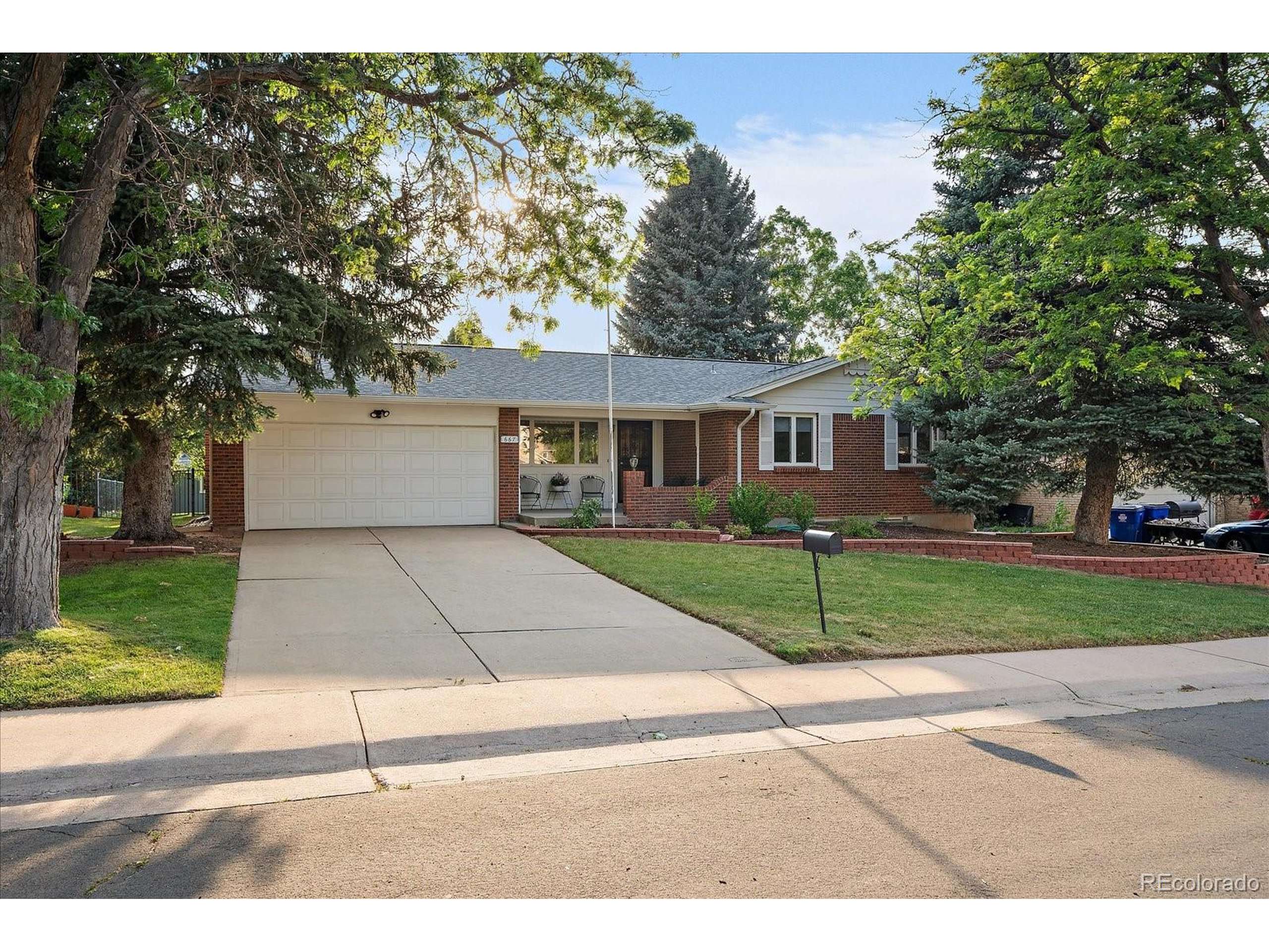 Aurora, CO 80012,667 S Oswego Ct