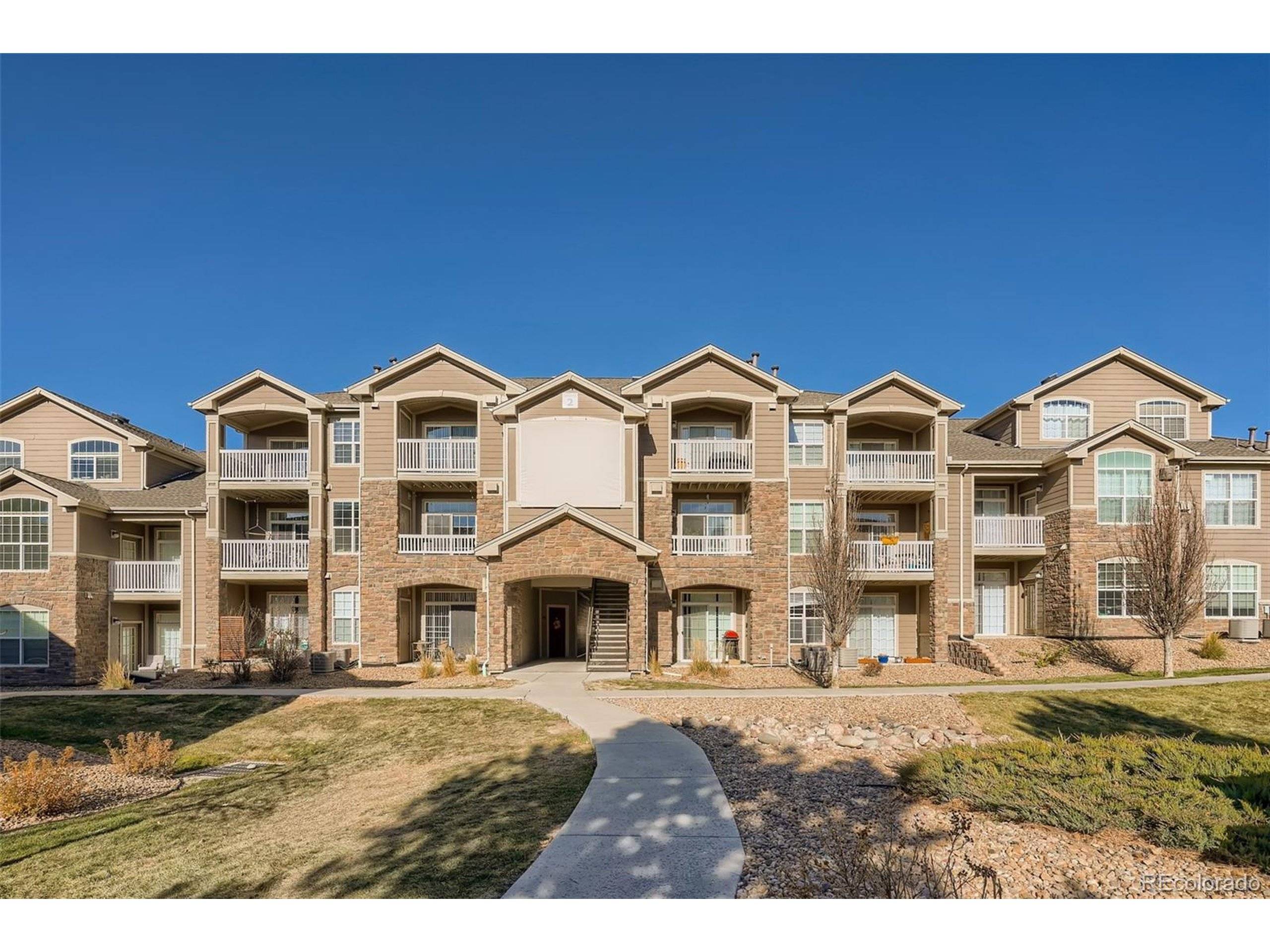 Englewood, CO 80112,7440 S Blackhawk St #2205