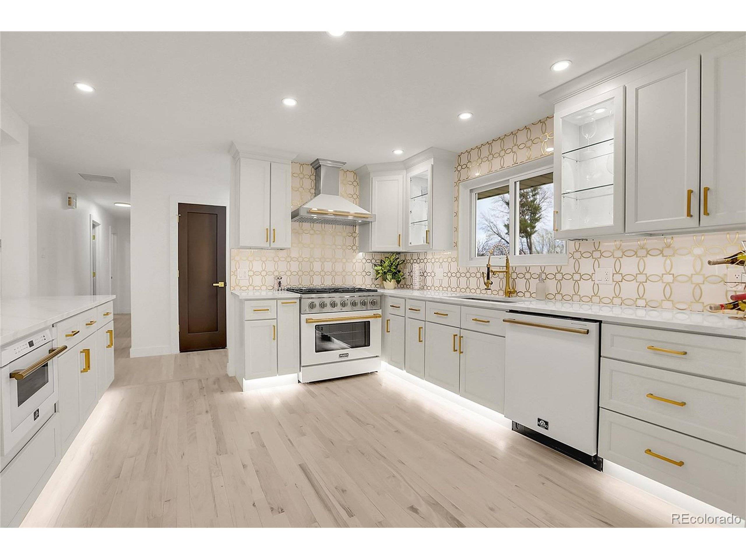 Wheat Ridge, CO 80033,3281 Vivian Dr