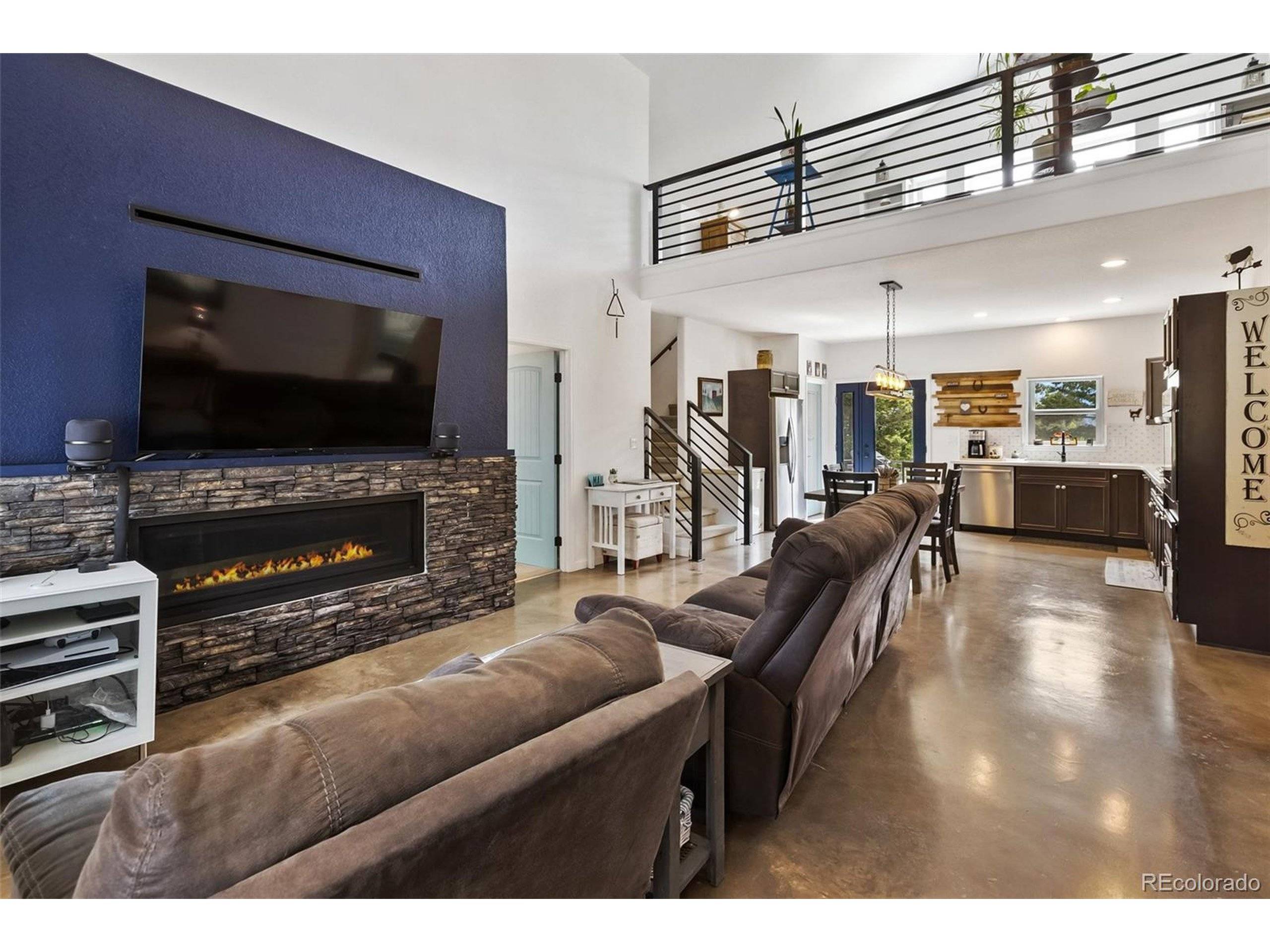 Florissant, CO 80816,126 Rainier Dr