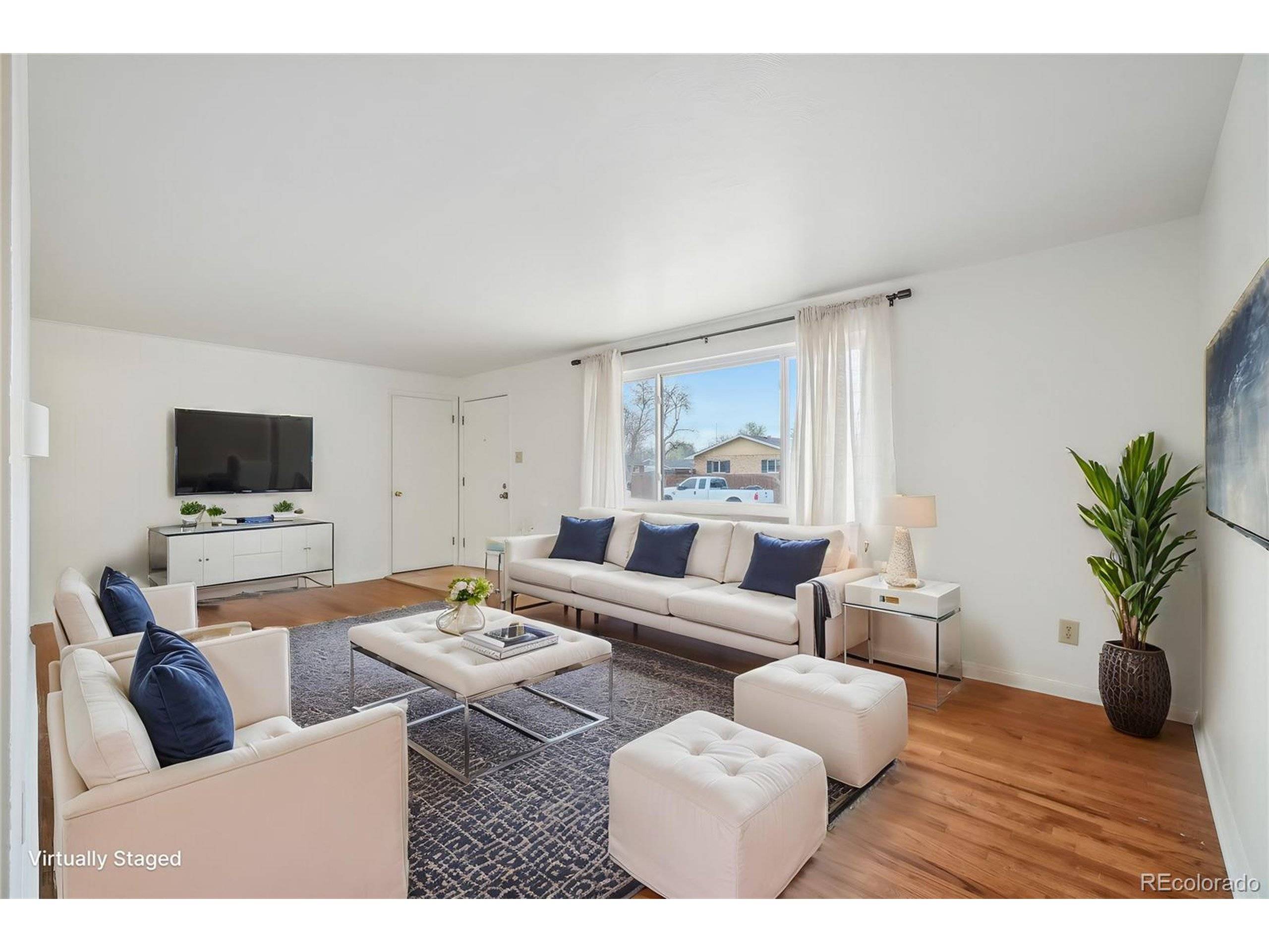Longmont, CO 80501,10 Merideth Ln