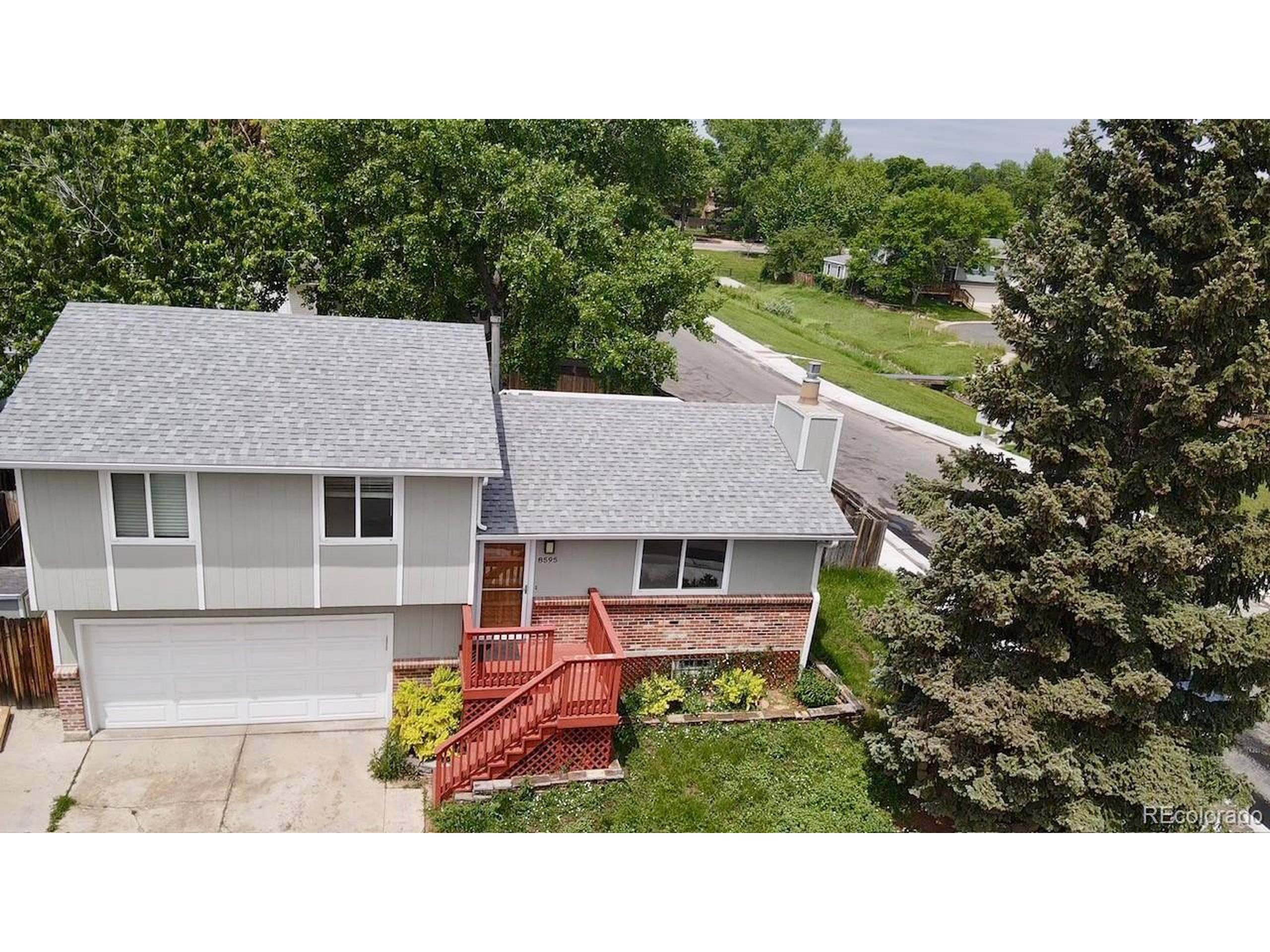 Arvada, CO 80005,8595 Field Ct