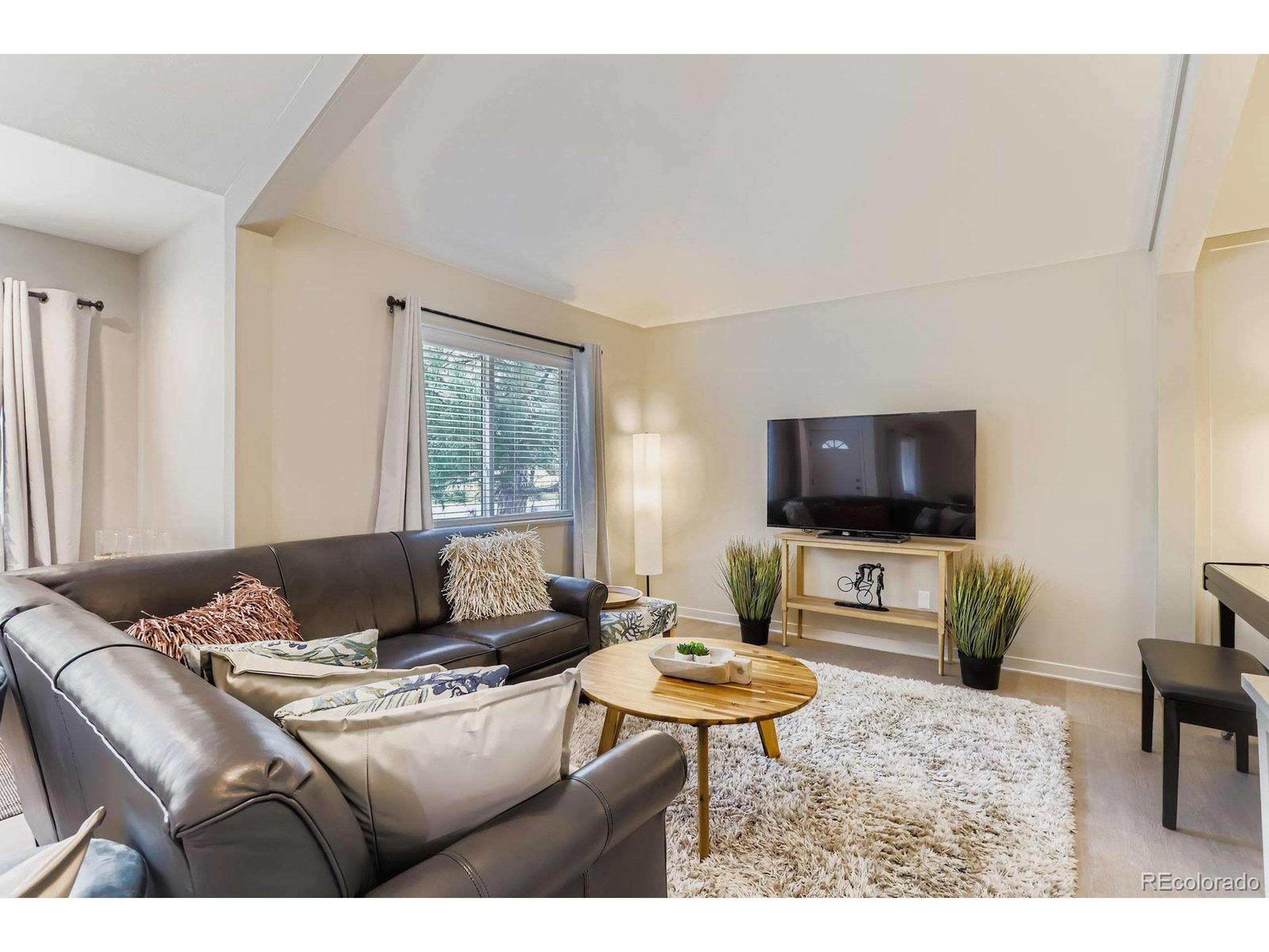 Louisville, CO 80027,561 Ridgeview Dr