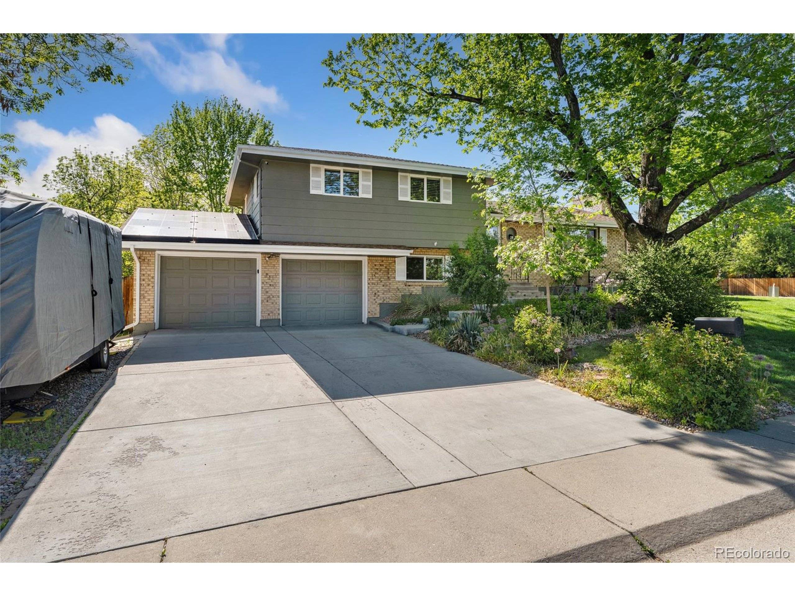 Lakewood, CO 80232,1713 S Holland St