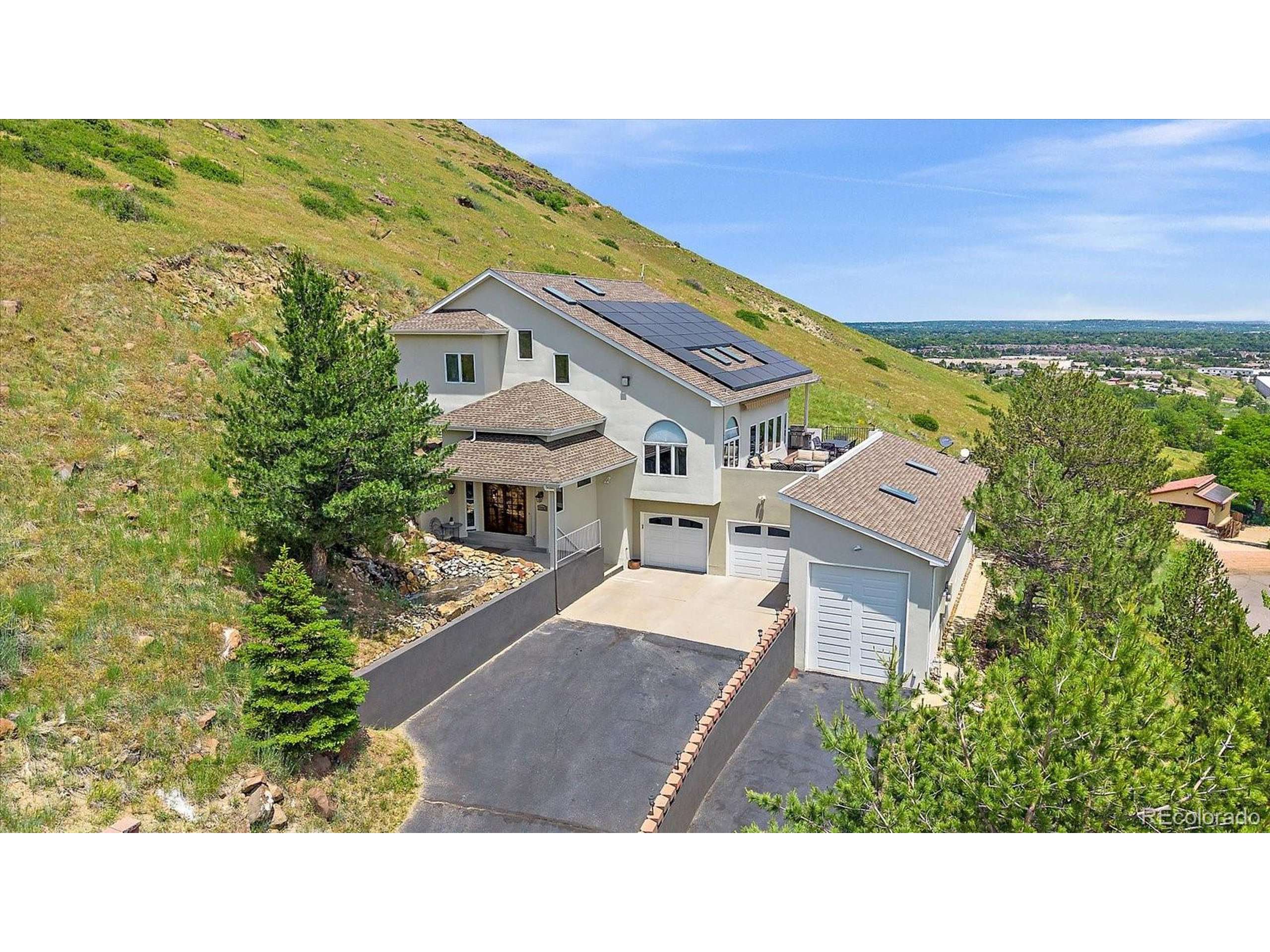 Golden, CO 80403,17313 W 43rd Dr