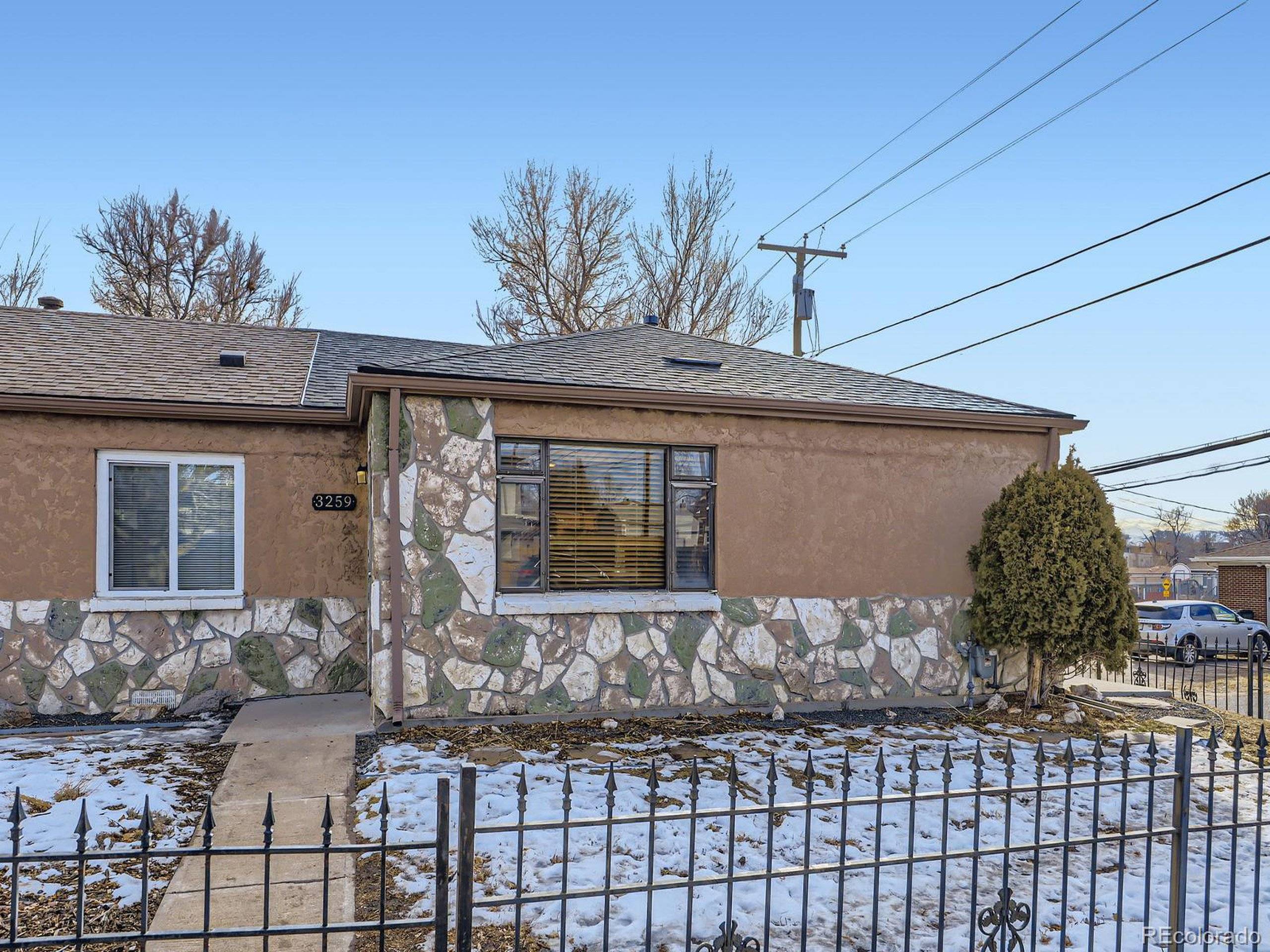 Denver, CO 80205,3259 N Adams St