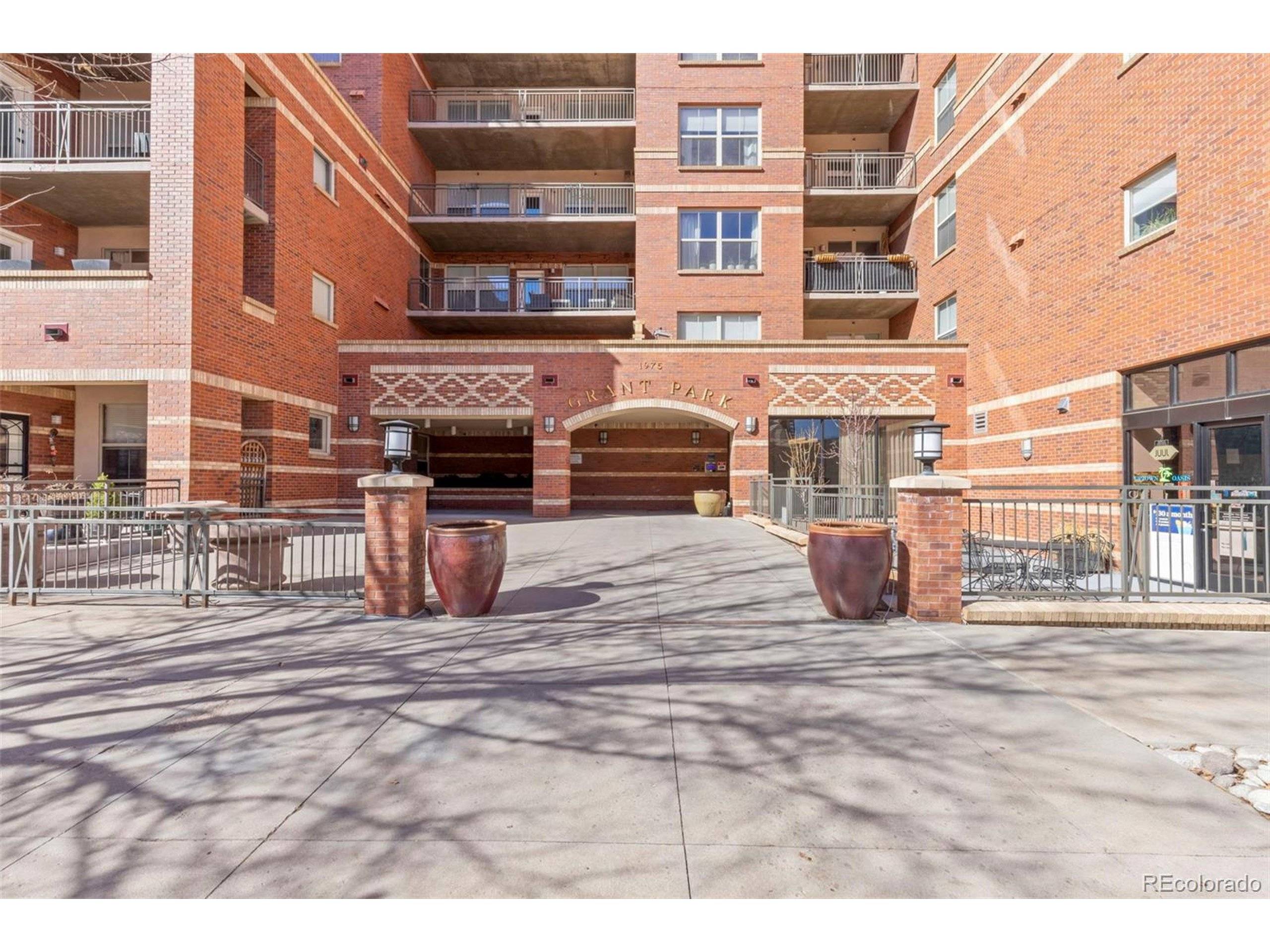 Denver, CO 80203,1975 N Grant St #812