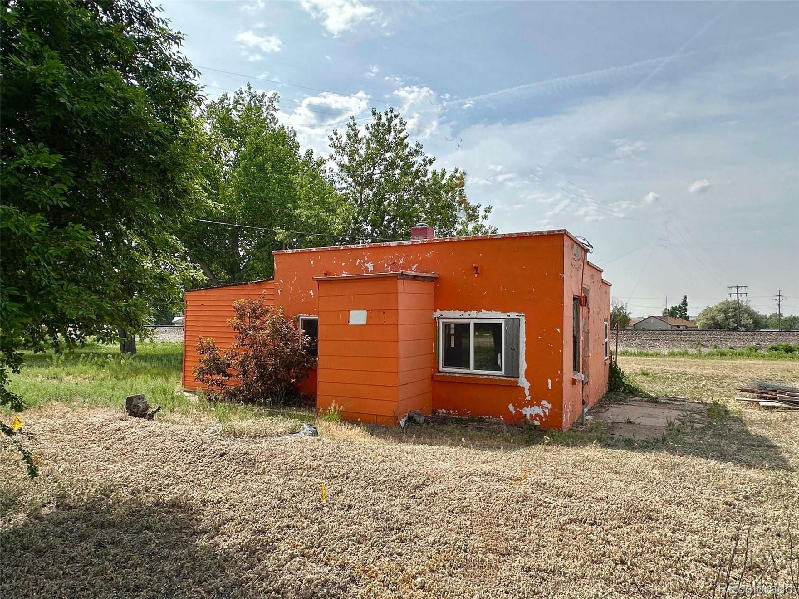 Keenesburg, CO 80643,90 W Highway 2